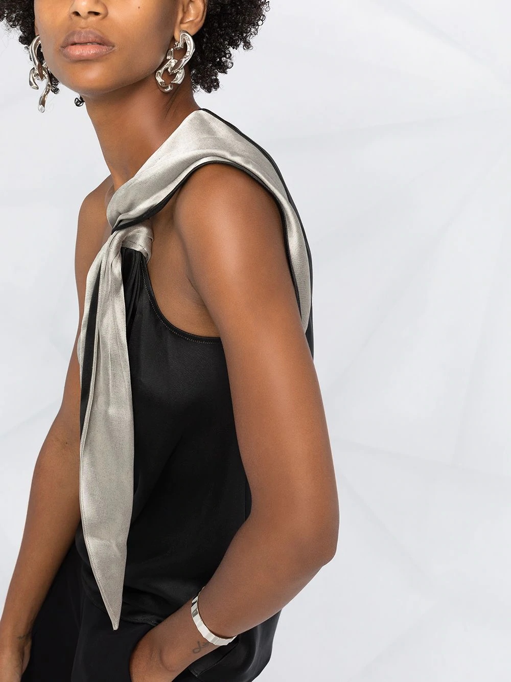 front tie draped vest - 3