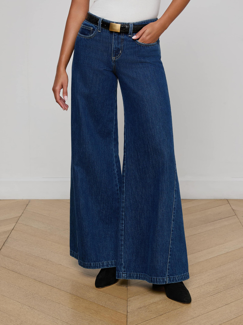Savina Low-Rise Wide-Leg Jean 3