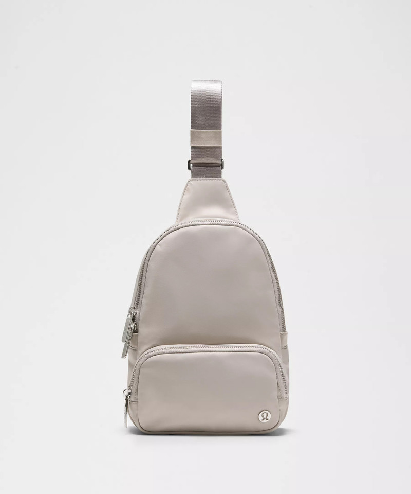 Everywhere Sling Bag 4.2L 1