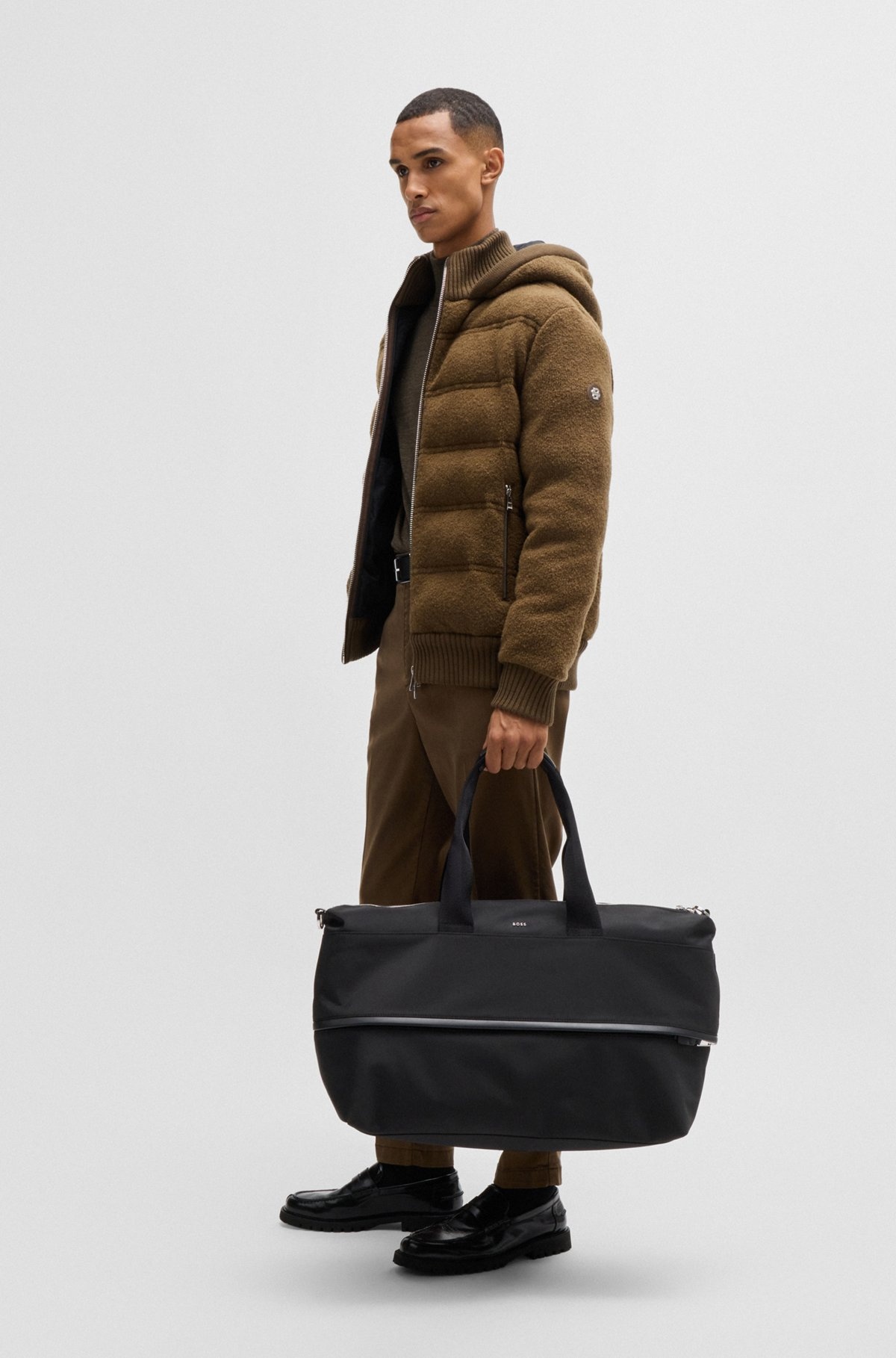EXPANDABLE HOLDALL WITH SIGNATURE TRIMS - 3
