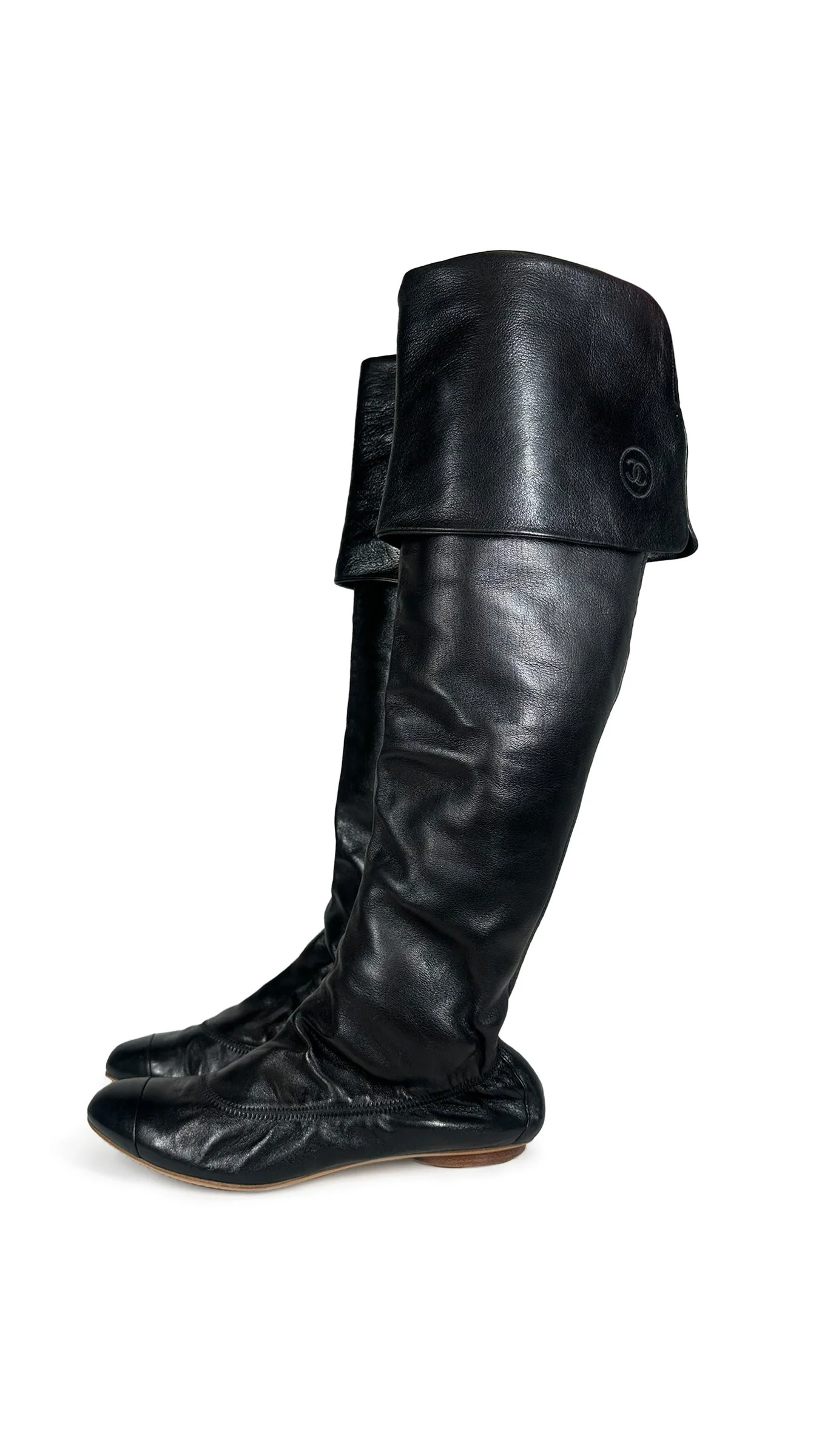 CHANEL INTERLOCKING CC LOGO CALFSKIN RIDING BOOTS - 1