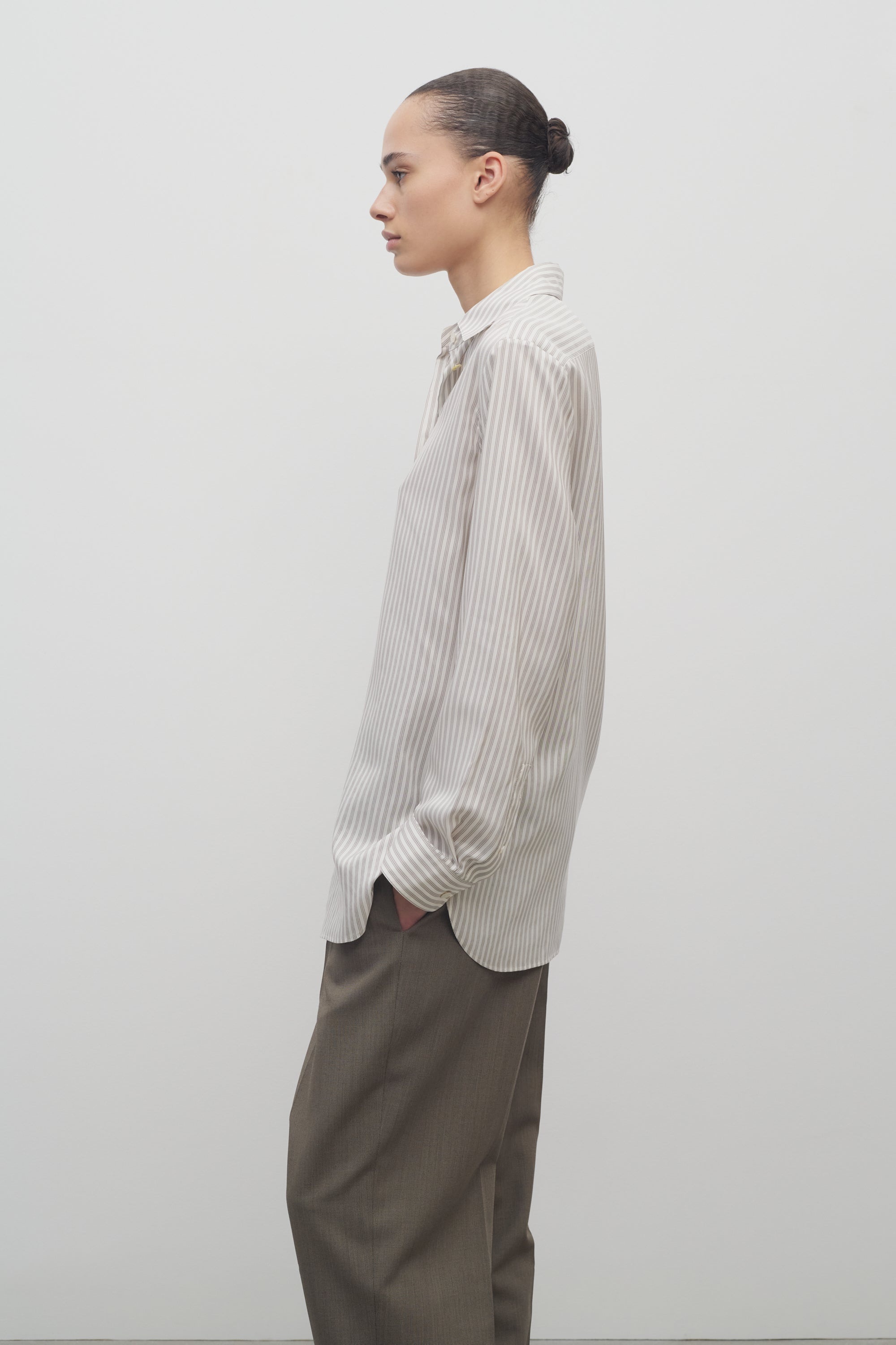 Vanda Shirt in Silk - 4
