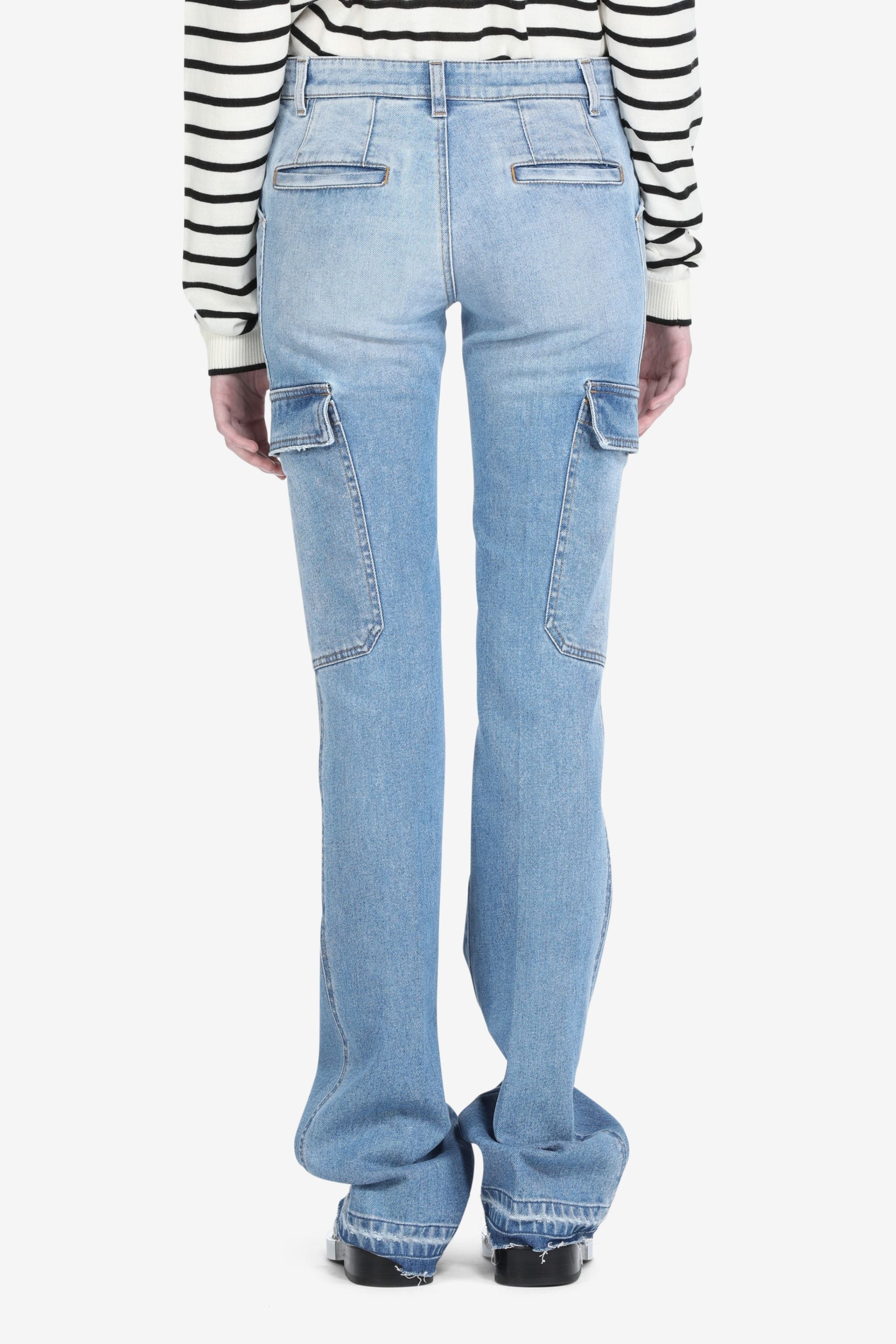 STRAIGHT-LEG JEANS - 2