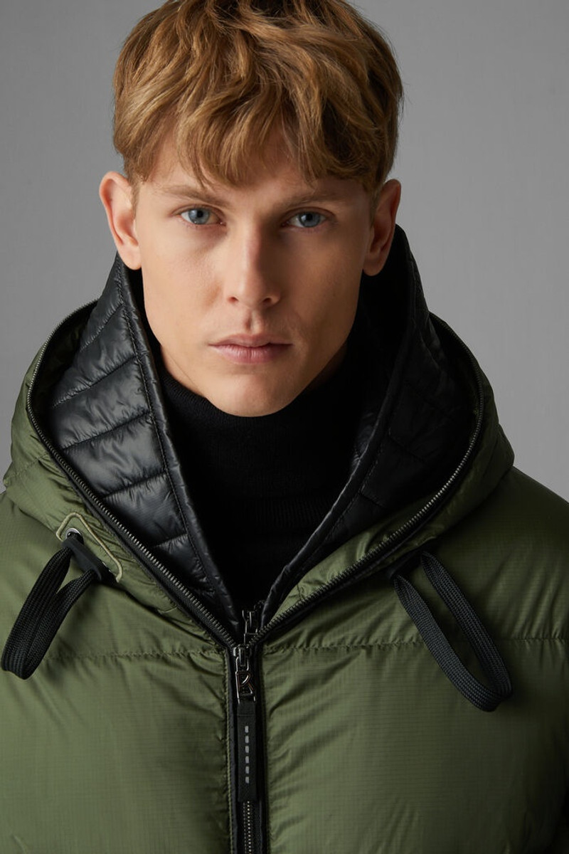 Jenik Down coat in Olive green 6