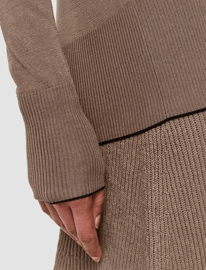 Refined Cotton Silk V Neck Jumper 7