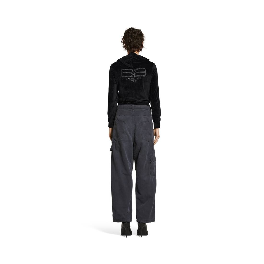 Cropped Skater Pants in Black - 6