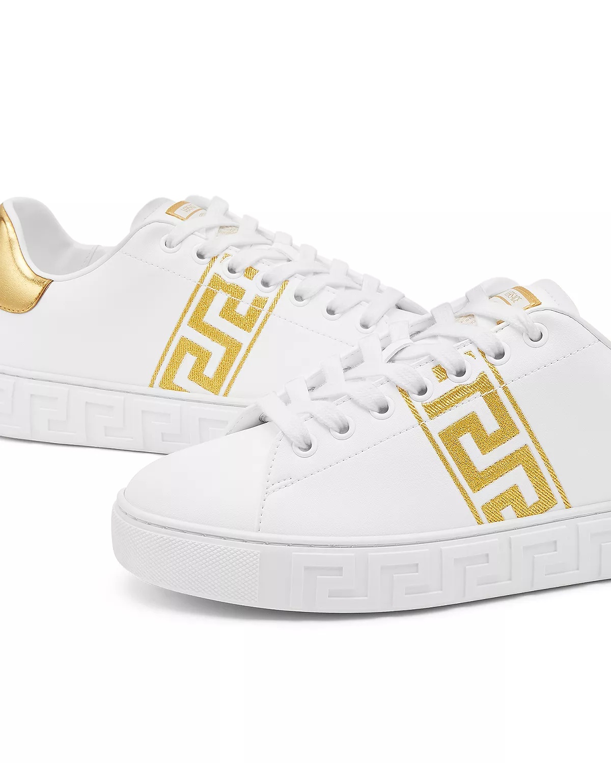 Women's Embroidered Lace Up Sneakers - 5