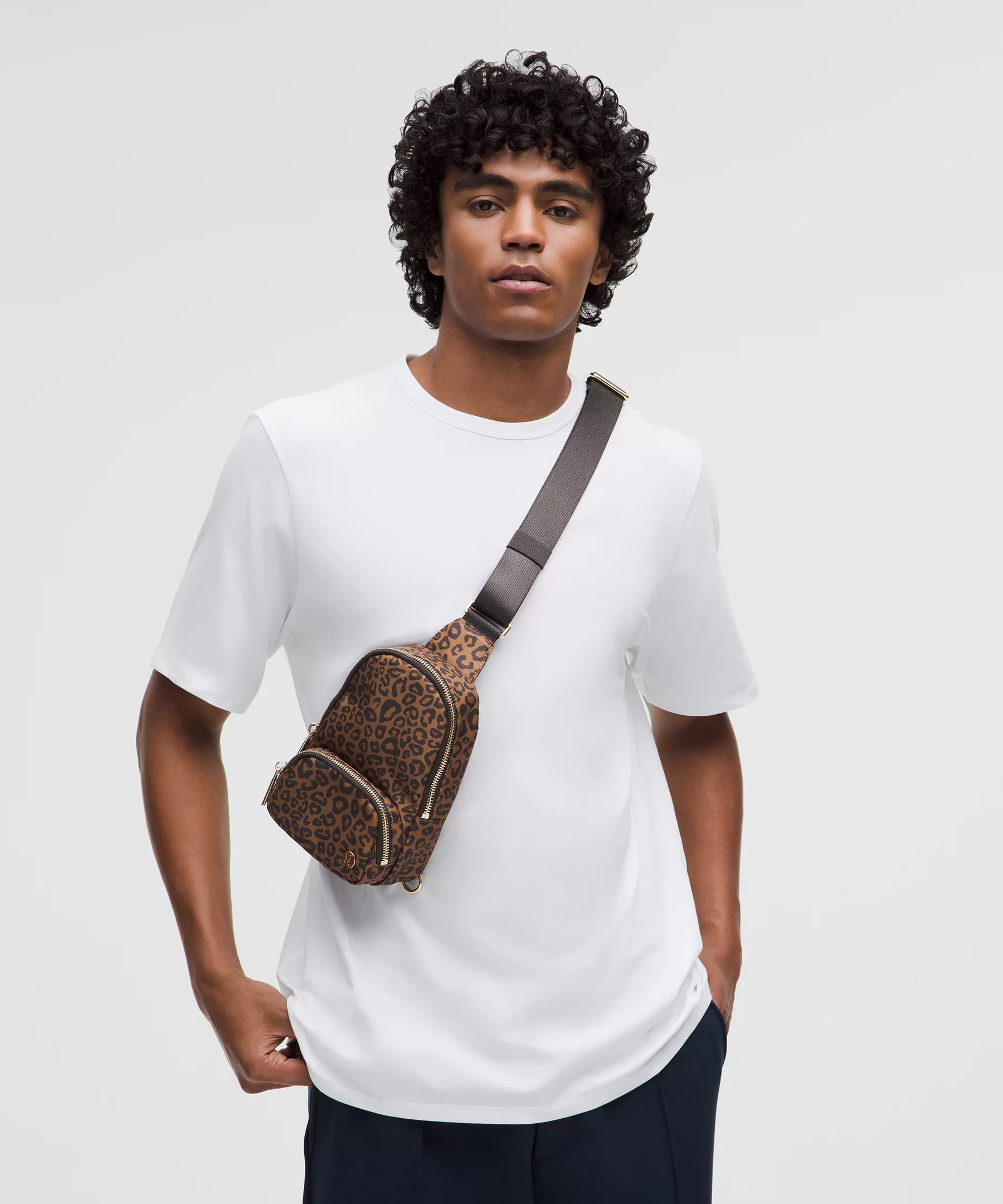 Everywhere Sling Bag Small 2L - 5