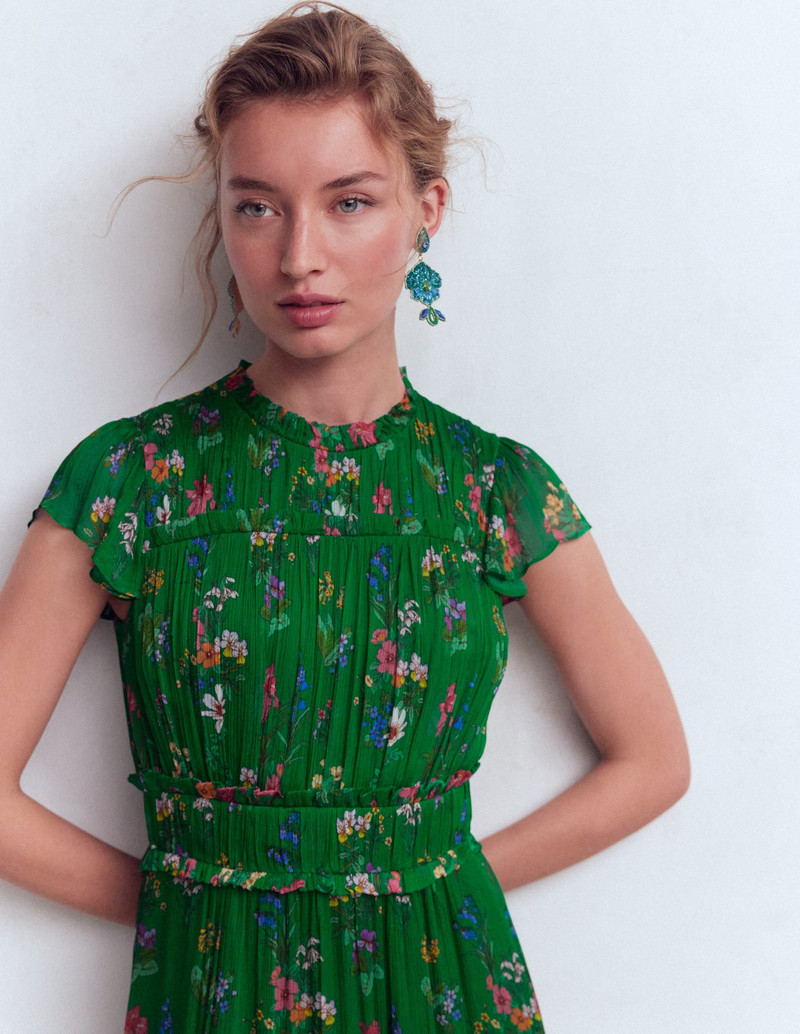 Sleeveless Ruffle Dress-Bear Grass, Delicate Blossom 3