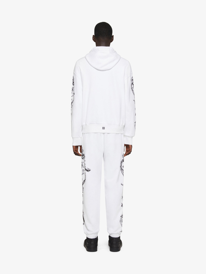 GIVENCHY CREST JOGGER PANTS IN FLEECE 4