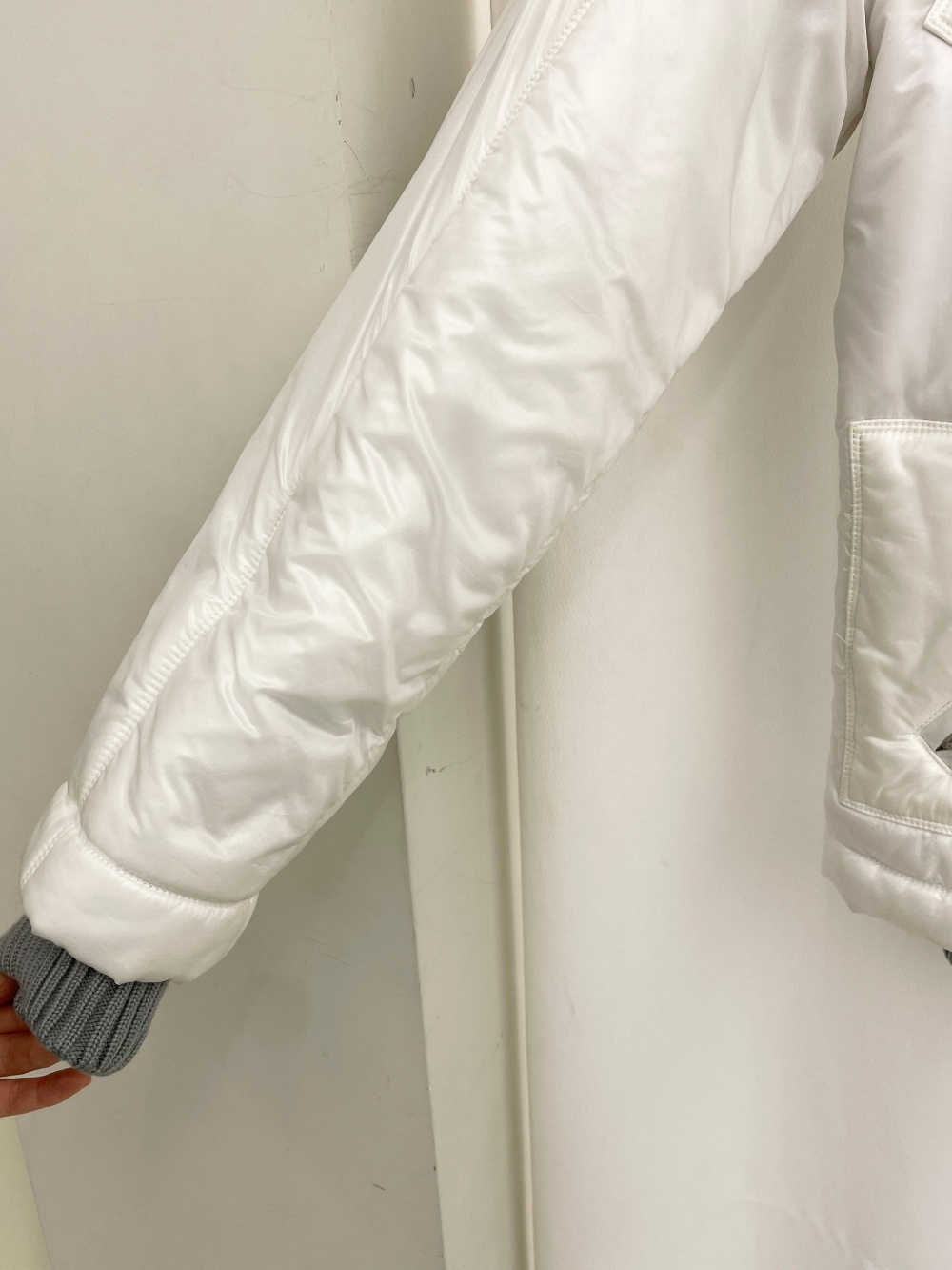 Chanel Sport 2003 A Season White Padding - 6