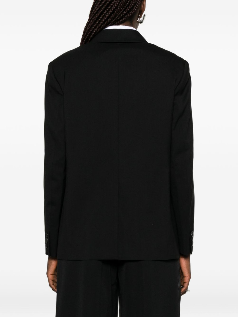 buttoned jacket 4