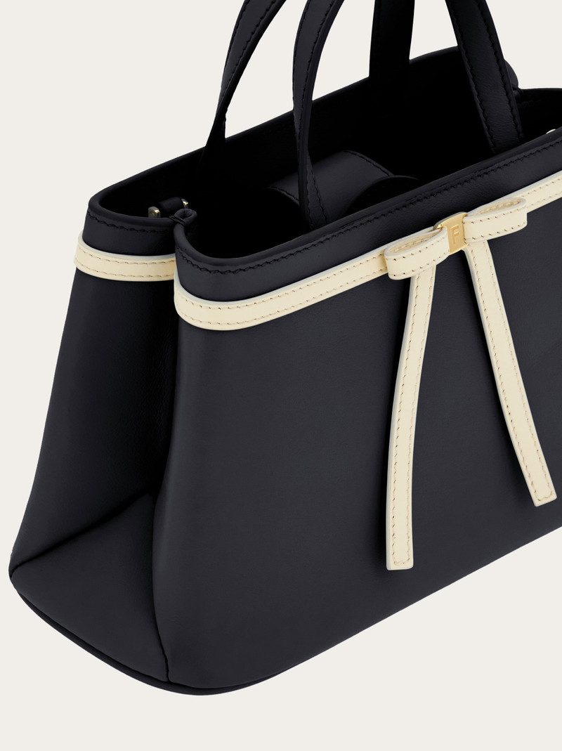 Mini top handle with mini bow detail 6