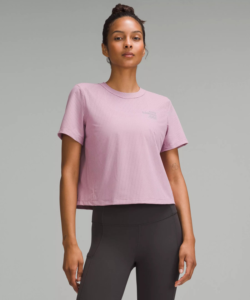 Breathable Running Short-Sleeve Shirt *Graphic 1