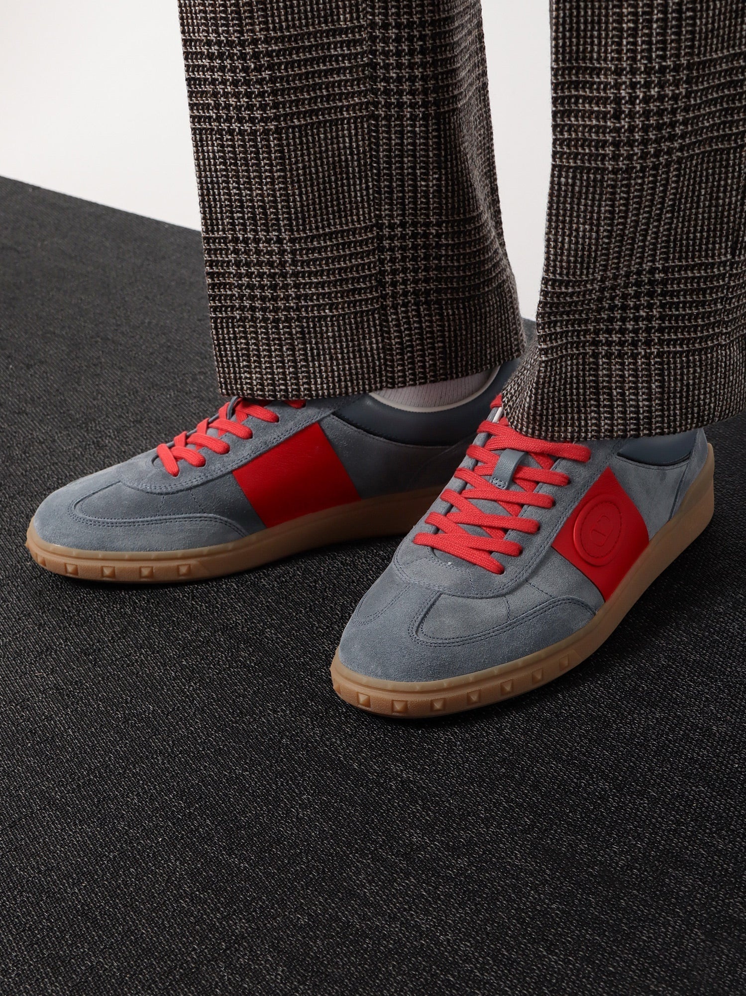 Valentino Valentino garavani upvillage low top sneaker in