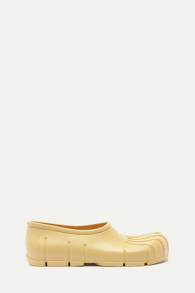 Butter Yellow Monstera Rain Shoe 1