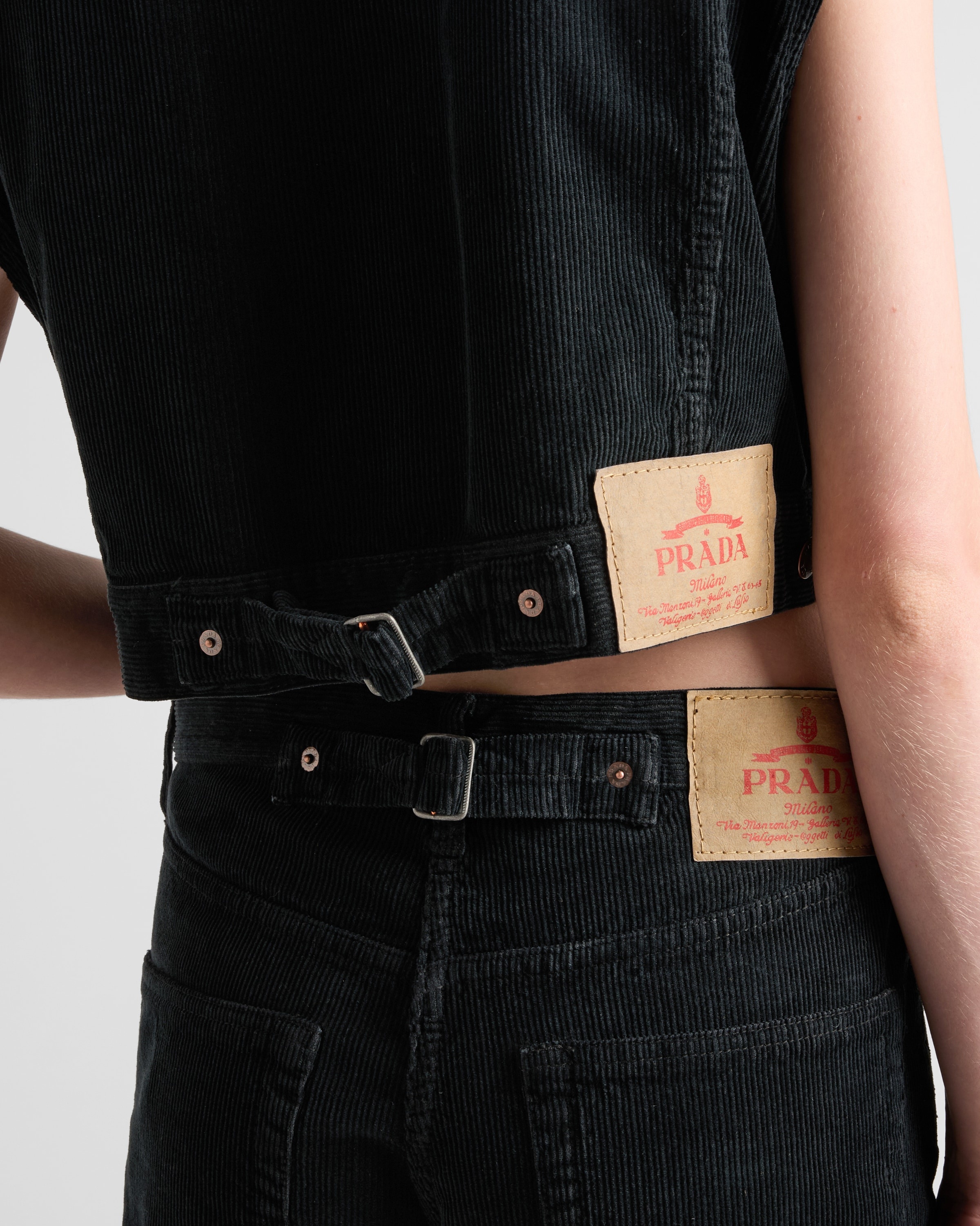 Corduroy vest - 4