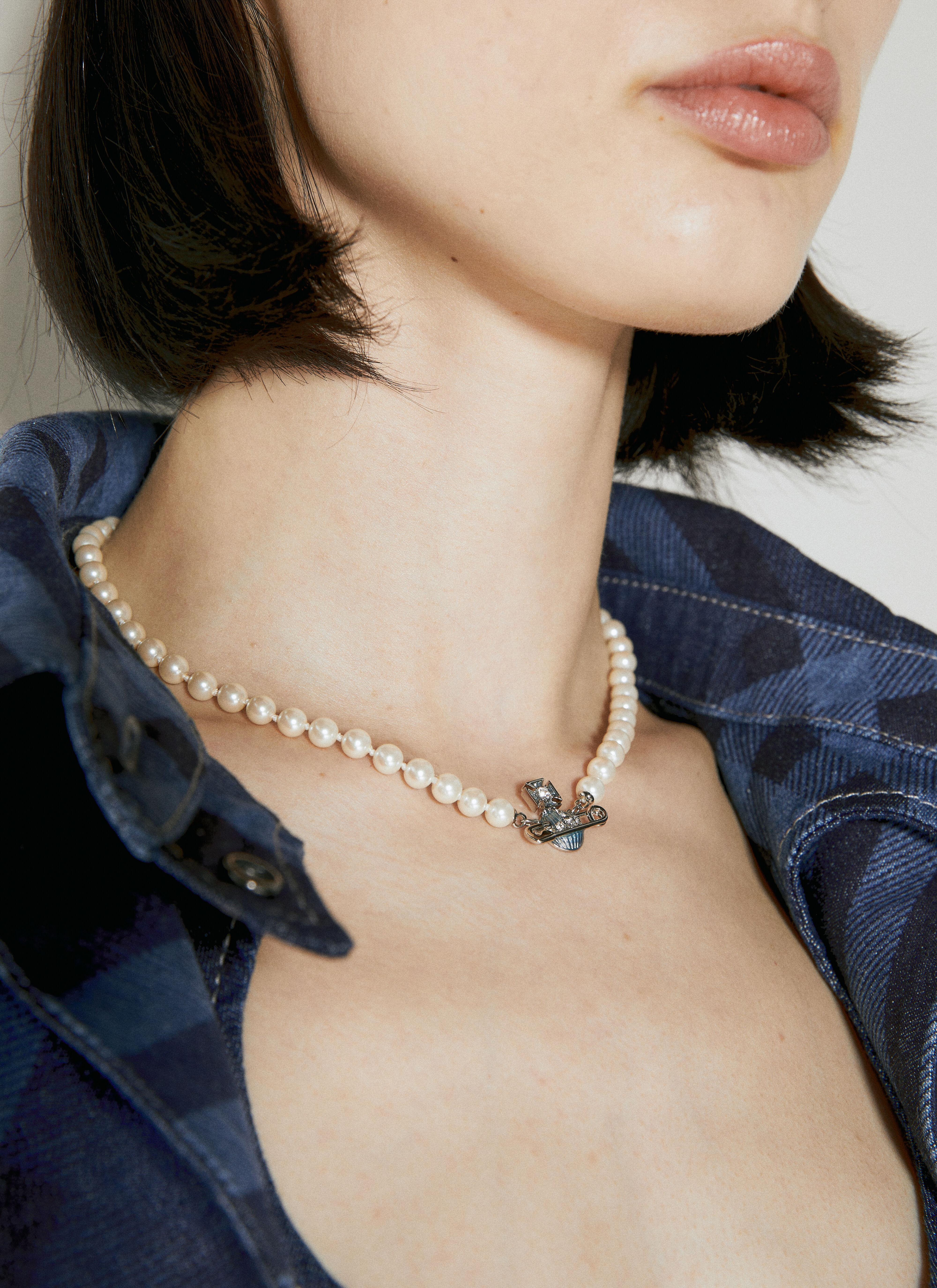 Neysa pearl choker necklace