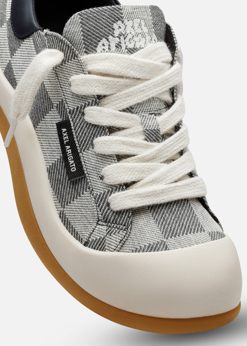 Squish Sneaker 6