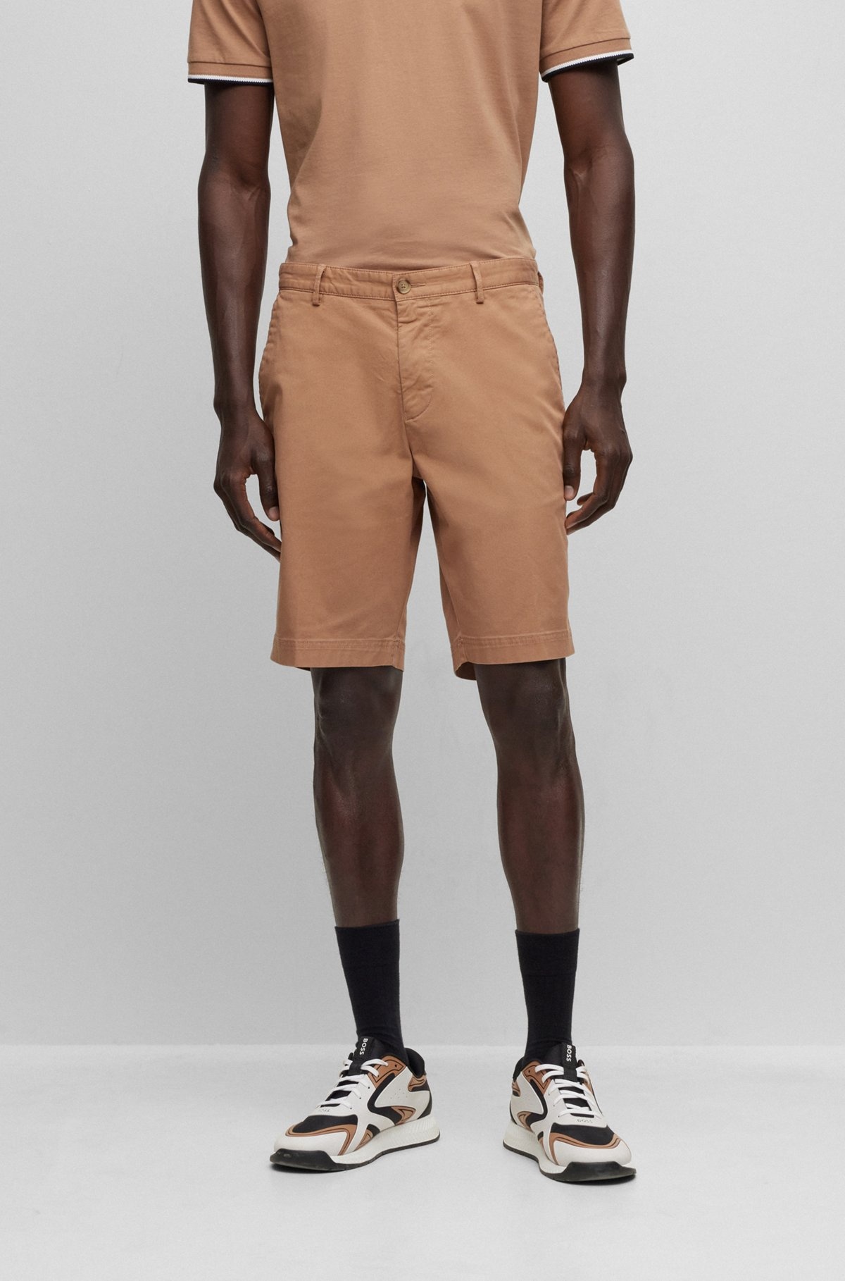 SLIM-FIT SHORTS IN STRETCH-COTTON GABARDINE - 2