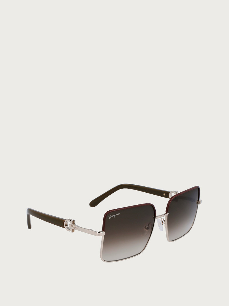 FERRAGAMO Sunglasses outlook