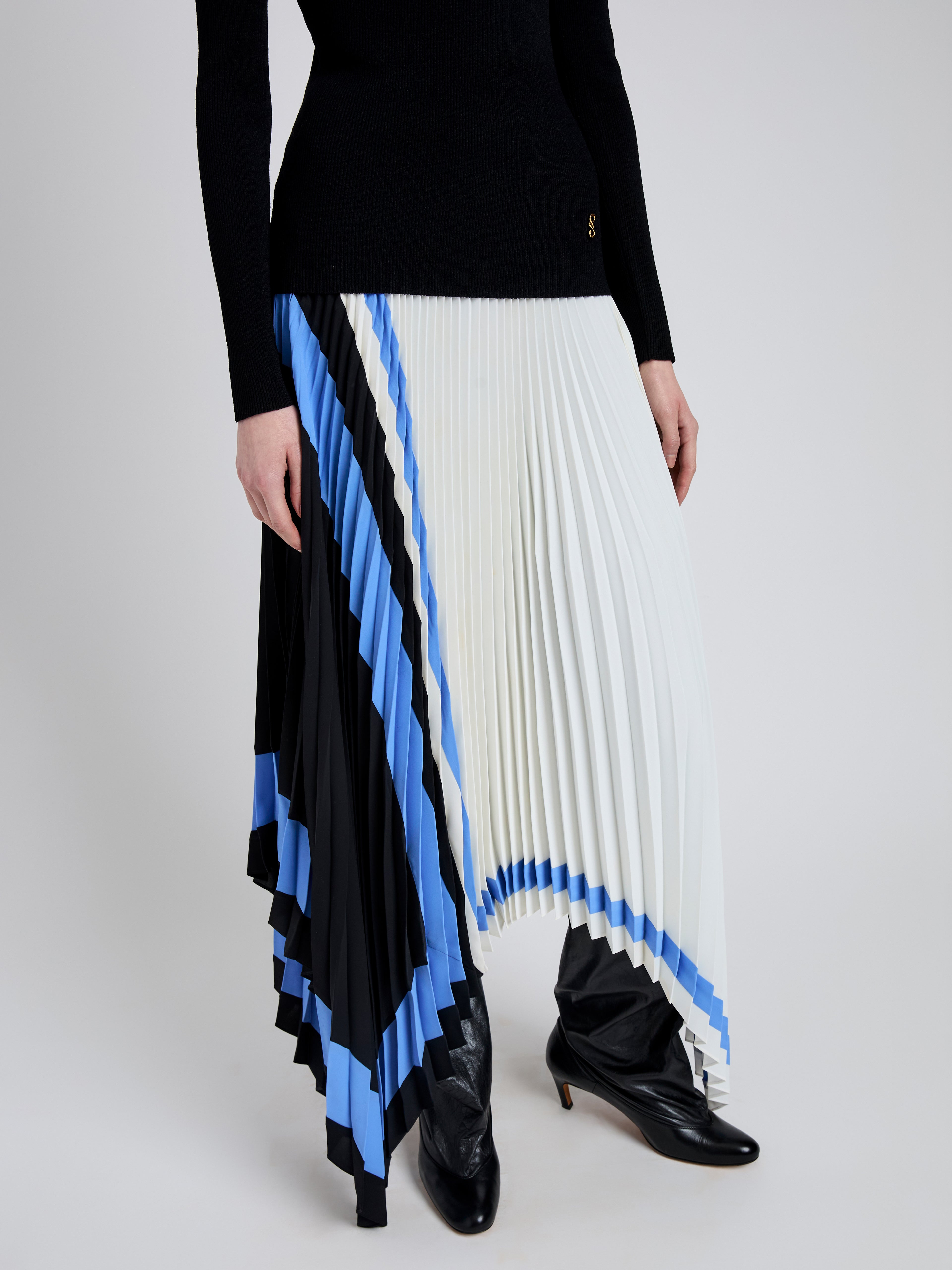 Emilia Skirt in Technical Crepe - 5