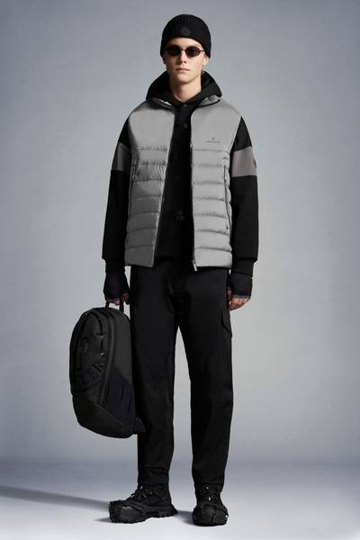 Moncler Koror Lightweight Down Vest outlook