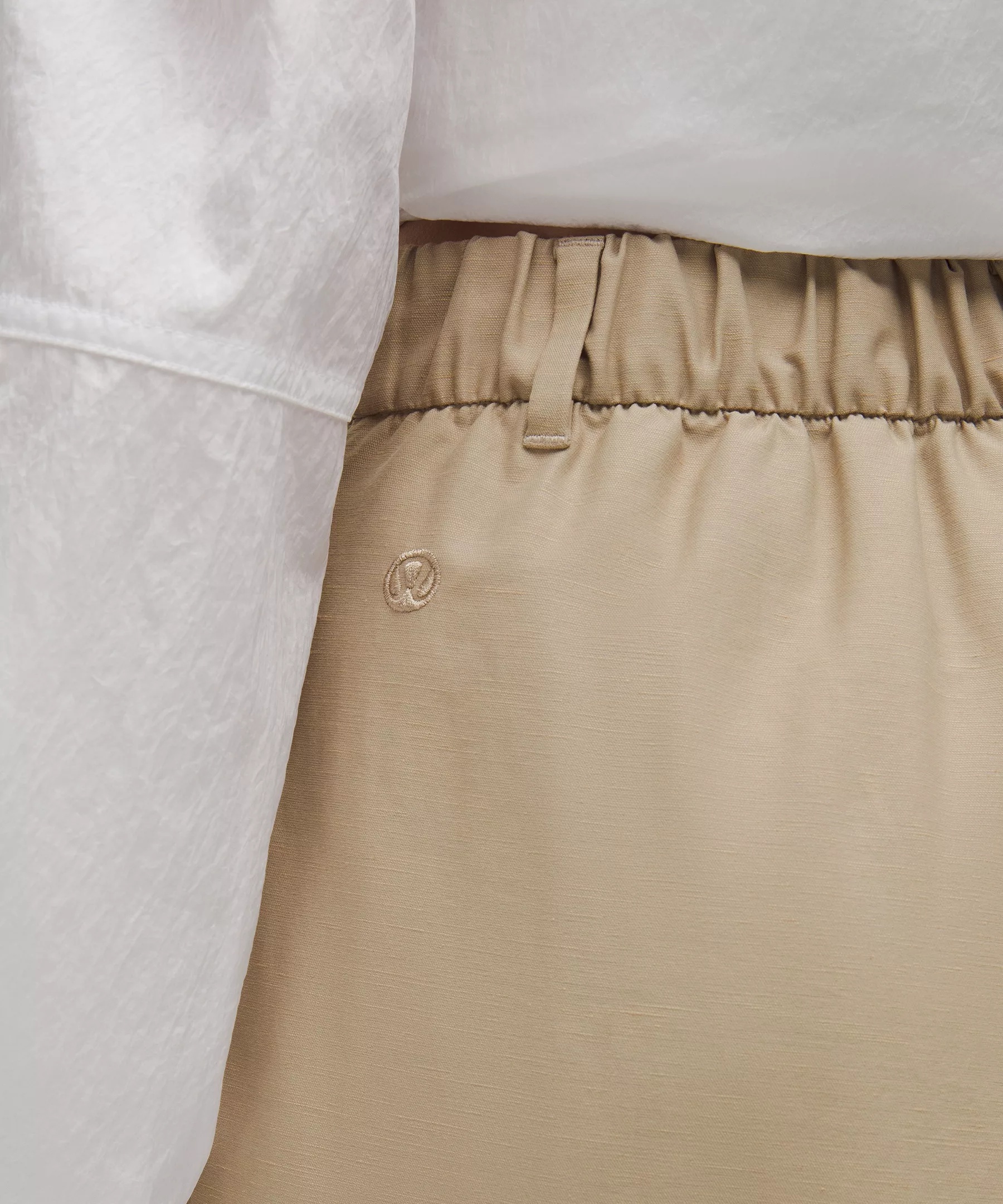 LuluLinen High-Rise Short 6" - 7