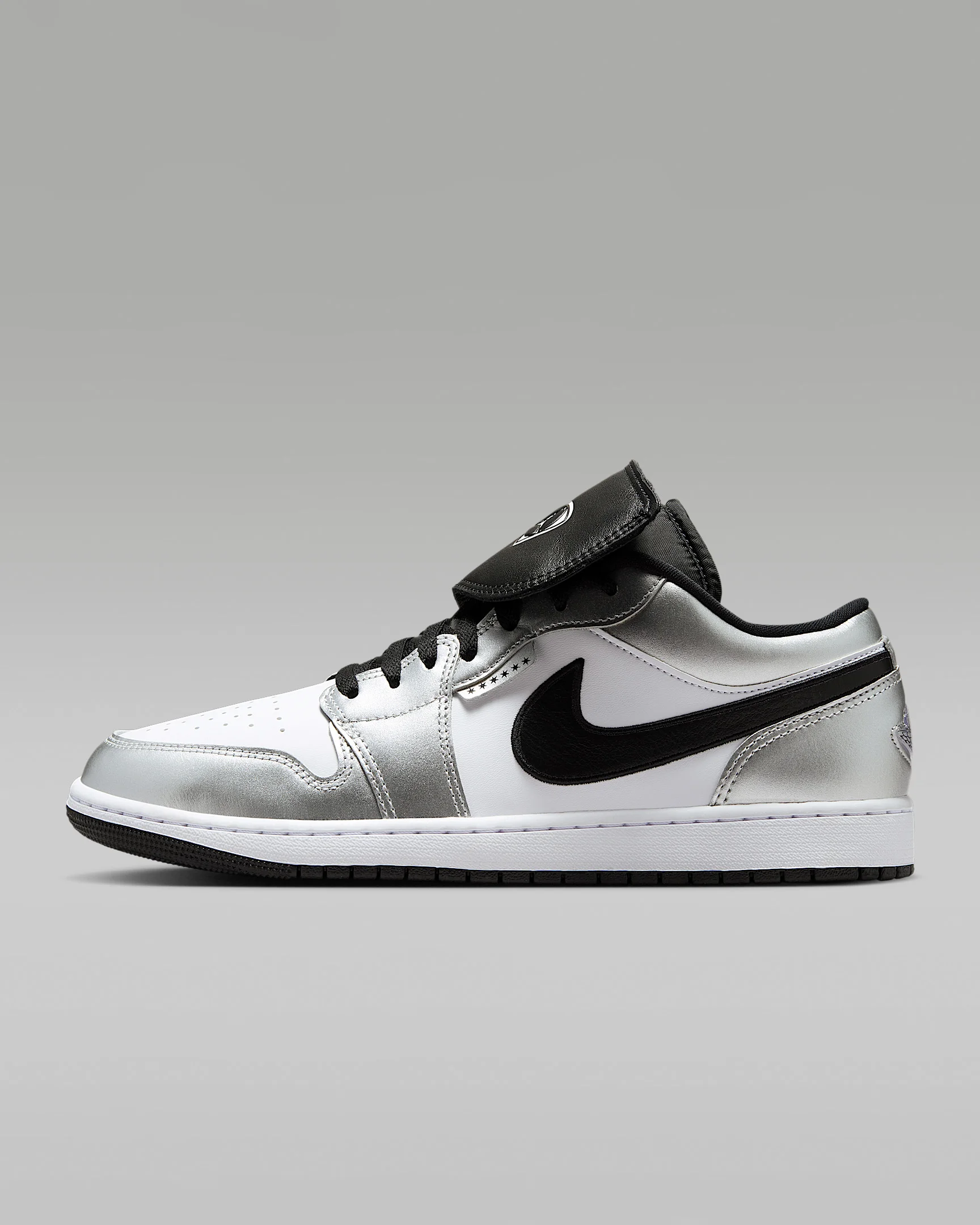 Air Jordan 1 Low SE Men's Shoes - 1