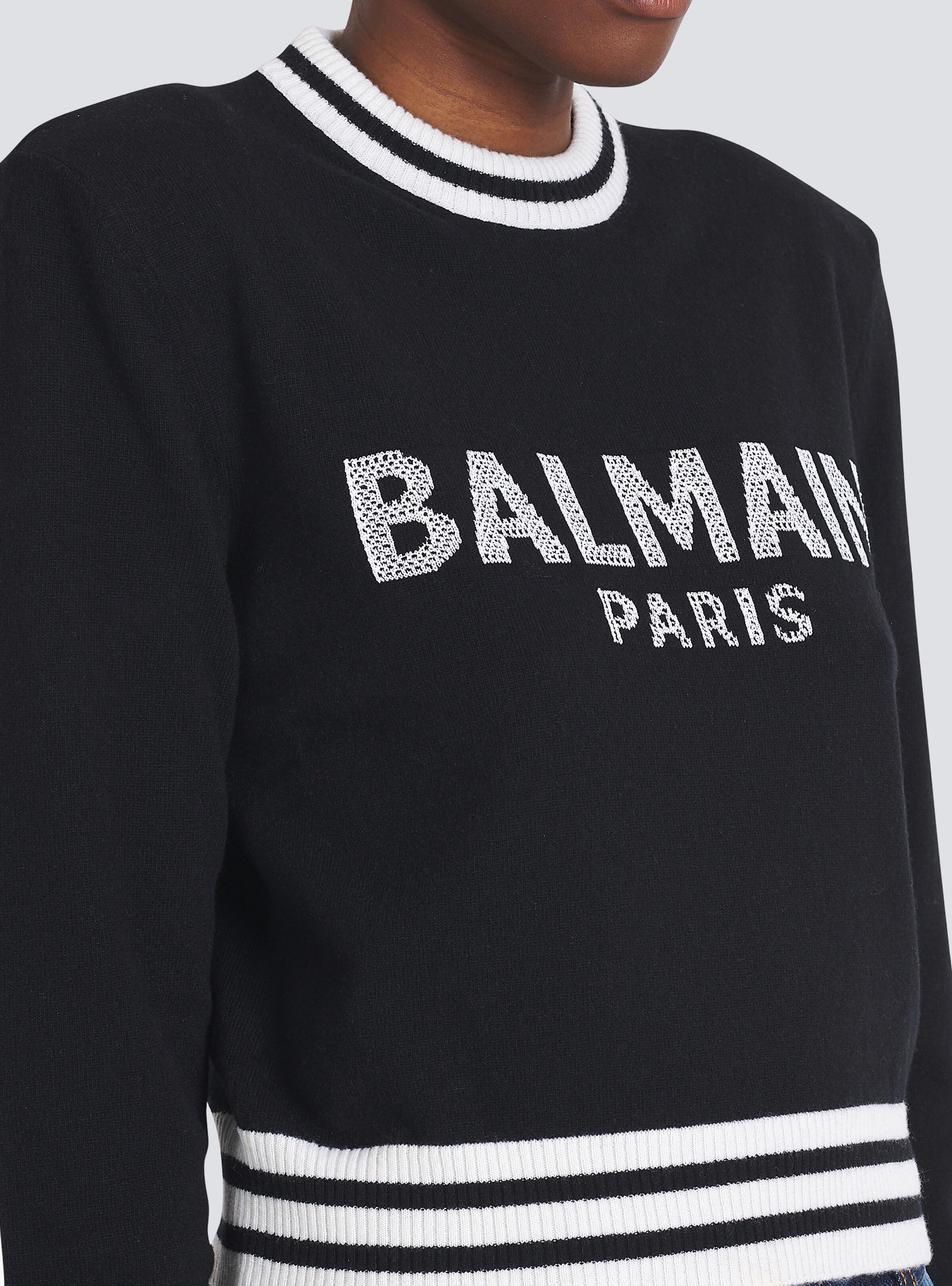 Cropped wool sweatshirt with Balmain logo - 7