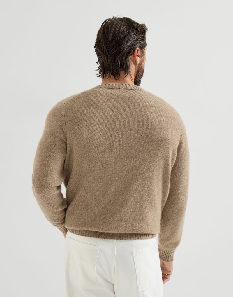 Cashmere sweater 3