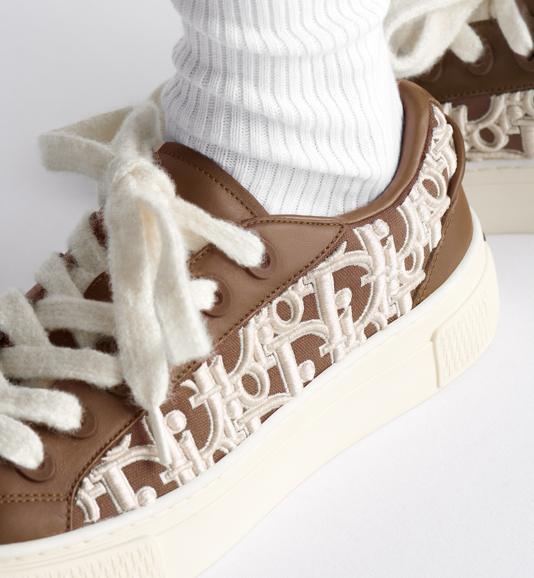 B33 Spin Sneaker - LIMITED AND NUMBERED EDITION - 4