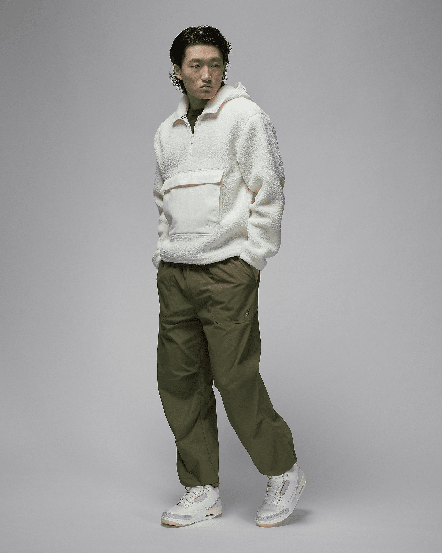 Jordan Essentials Men's Woven Pants - 8