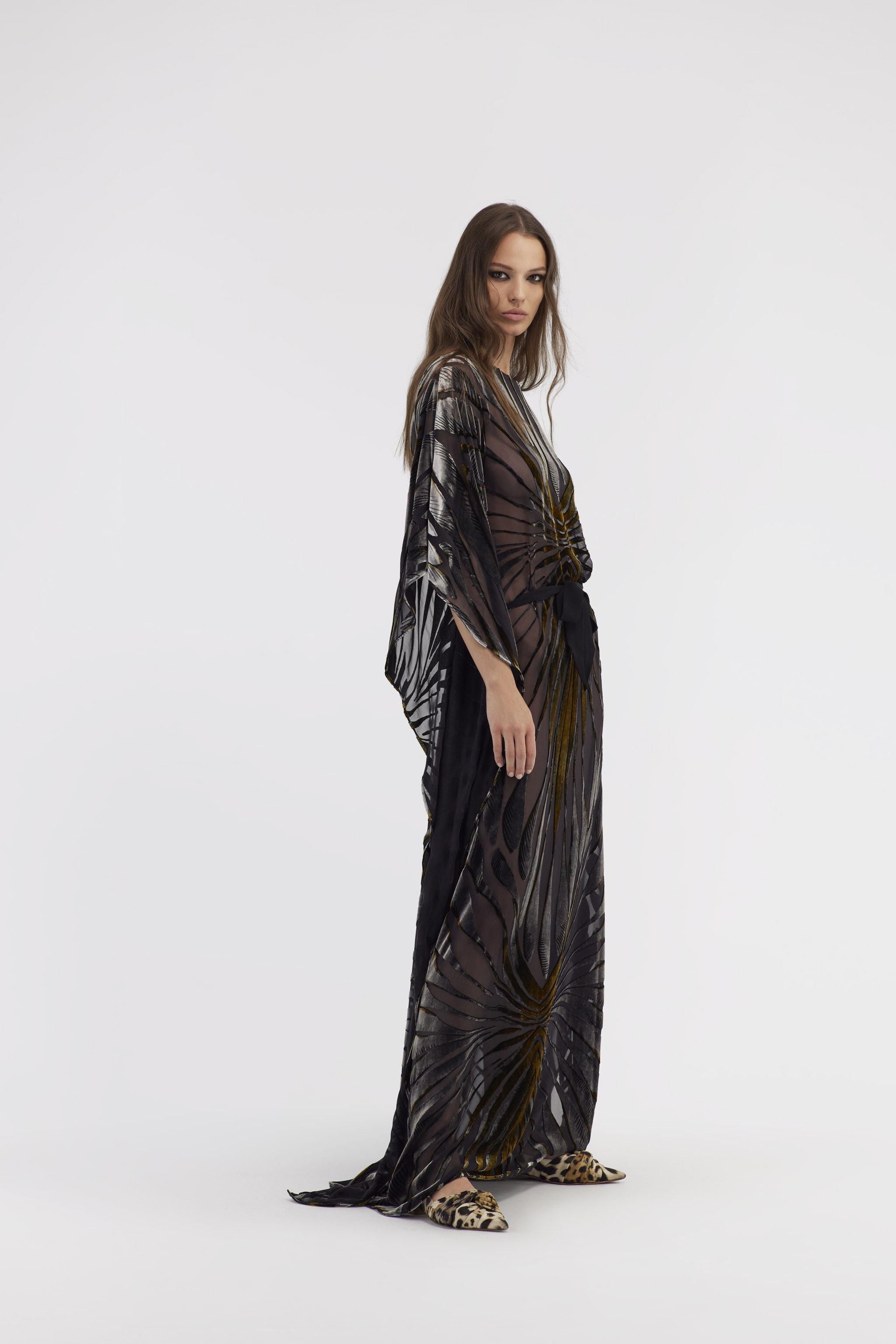Velvet kaftan with Ray of Gold print - 3