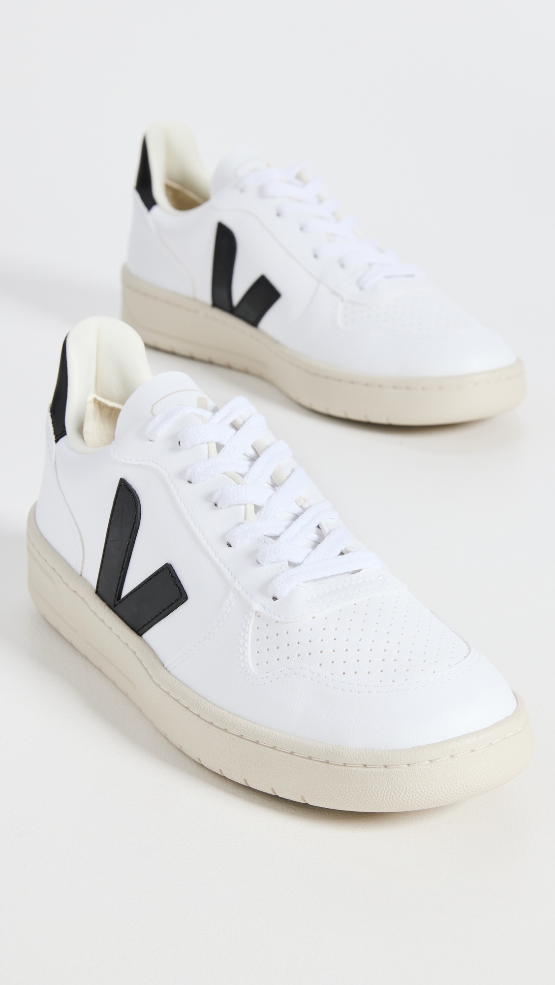 V-10 CWL Sneakers - 3