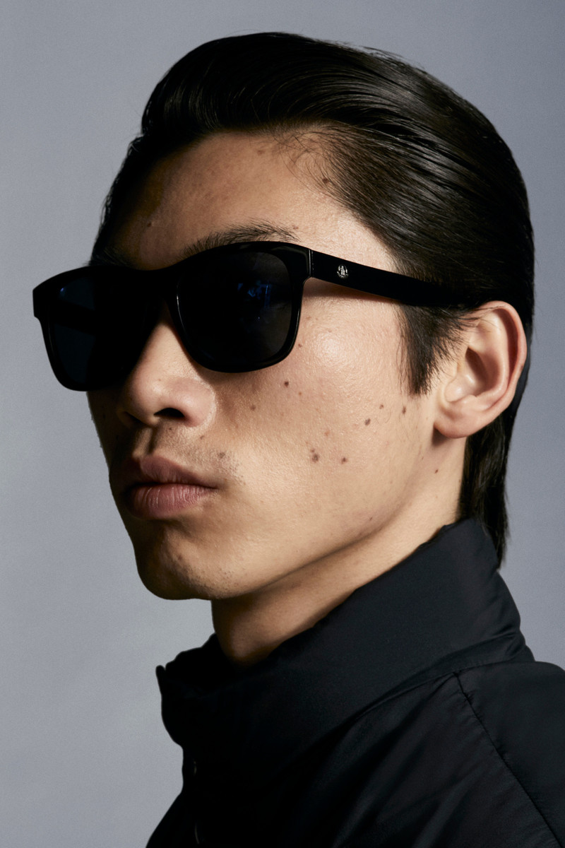 Moncler Squared Sunglasses outlook