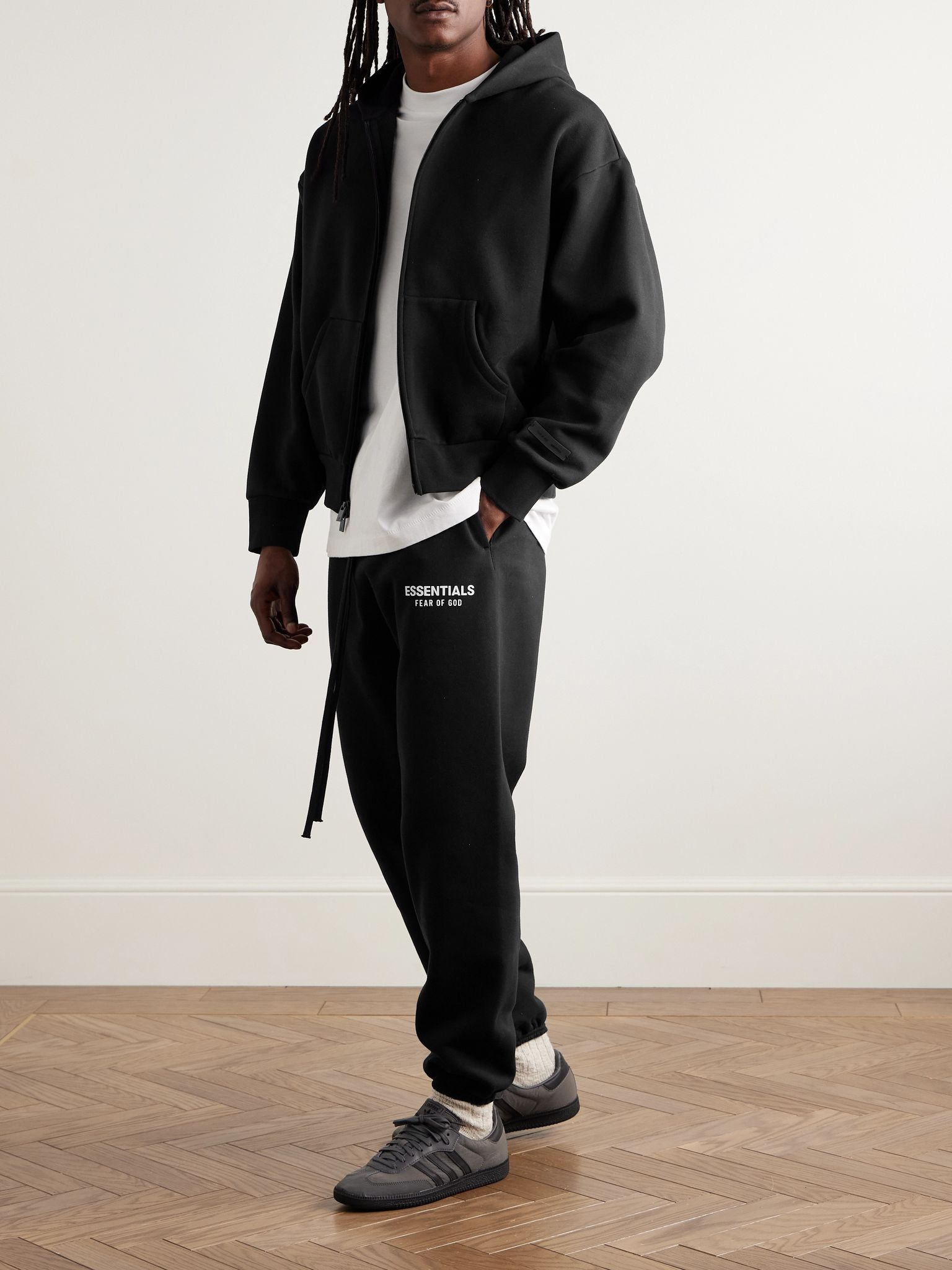 Tapered Logo-Appliquéd Cotton-Blend Jersey Sweatpants Black - 2