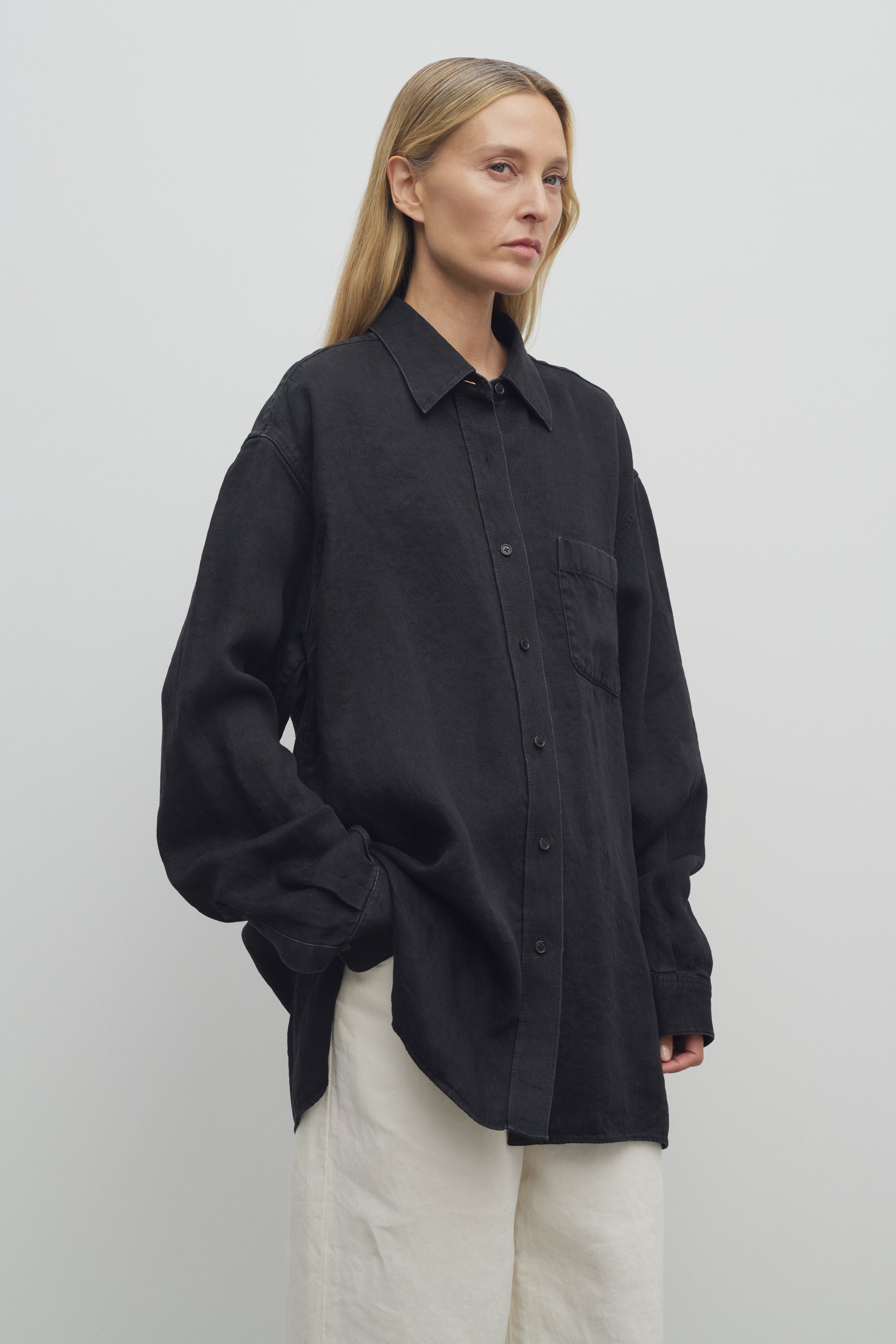 Nesson Shirt in Linen - 3