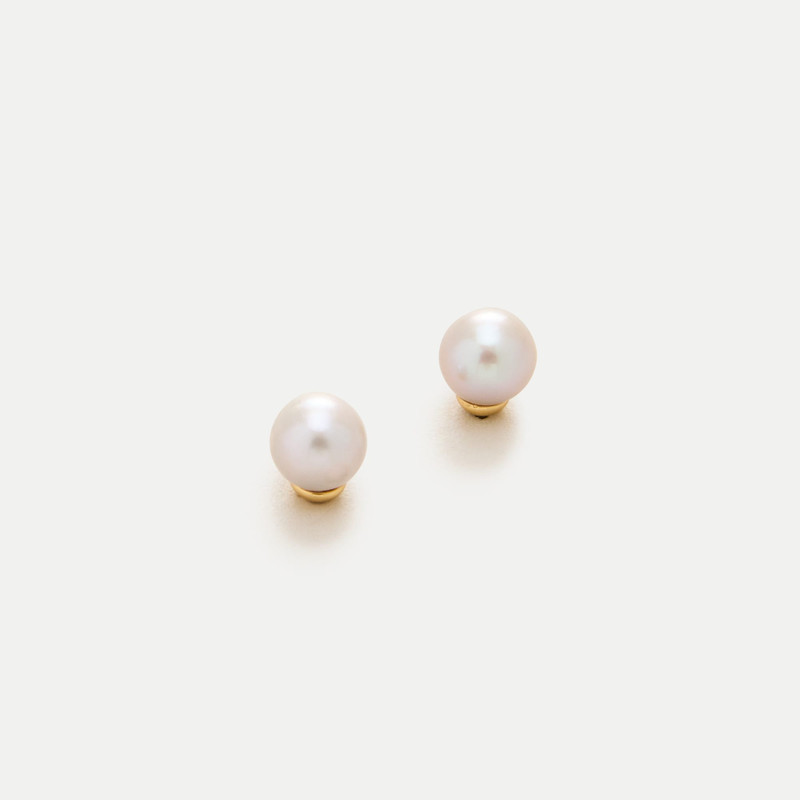 Grey freshwater pearl stud earrings 3