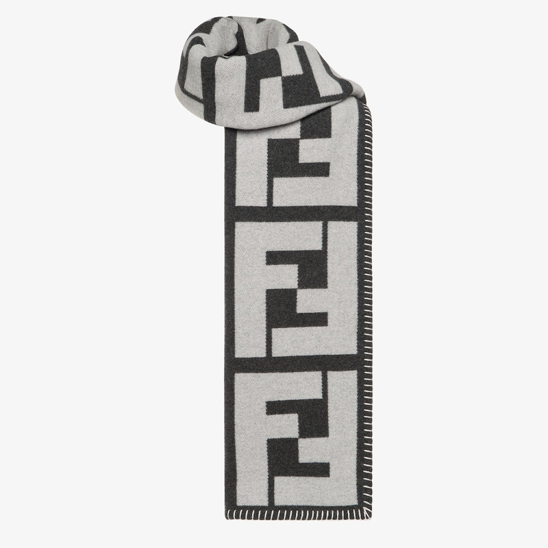FENDI Scarf outlook