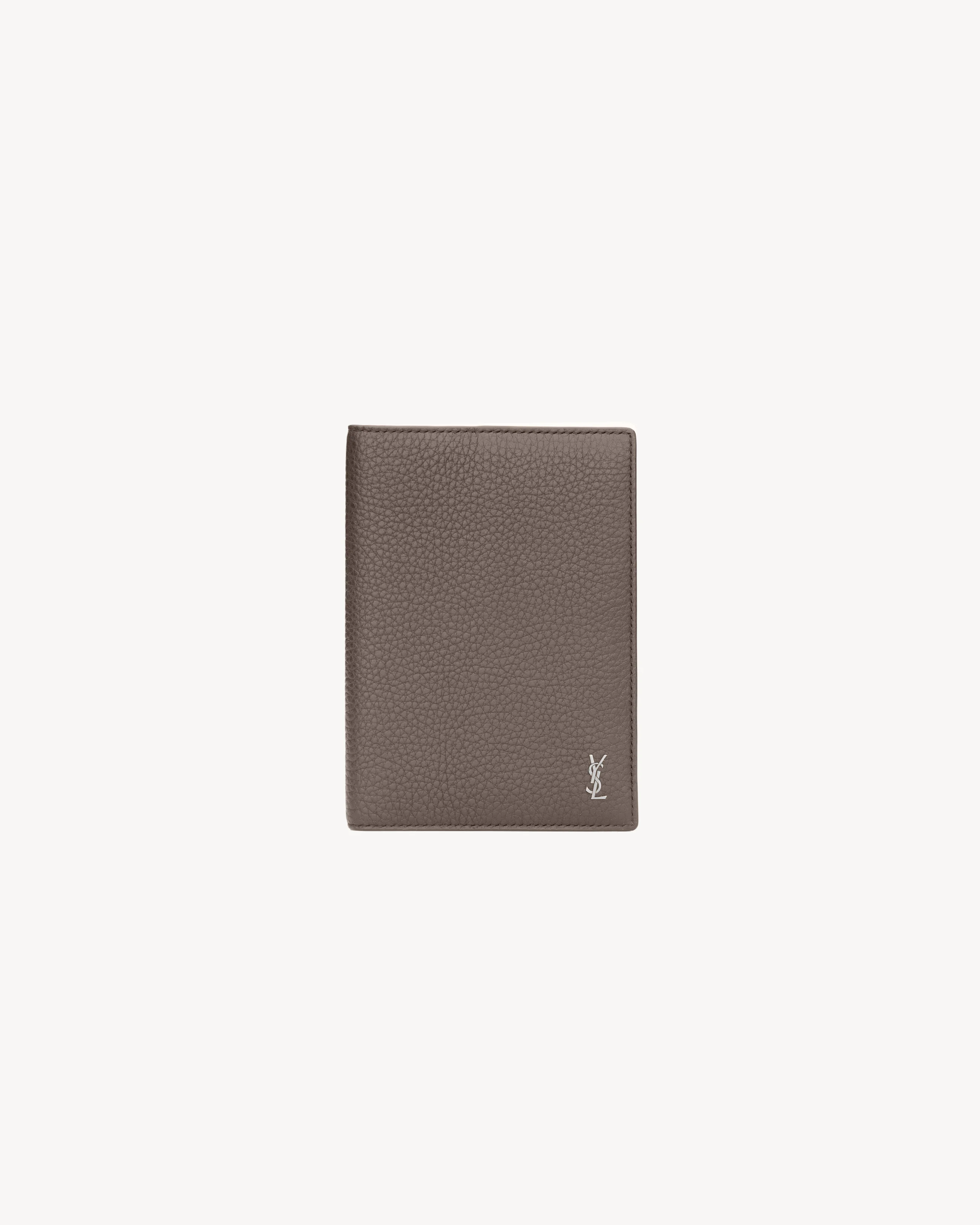 TINY CASSANDRE PASSPORT CASE IN GRAINED LEATHER - 1
