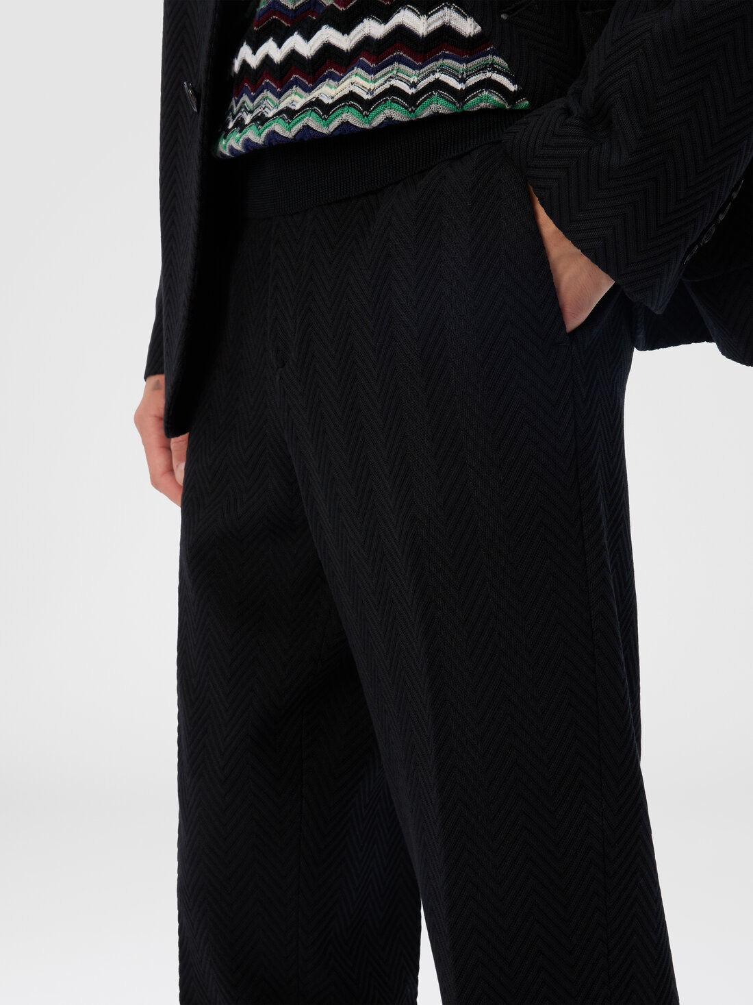 Straight Pants with Zigzag Pattern - 5