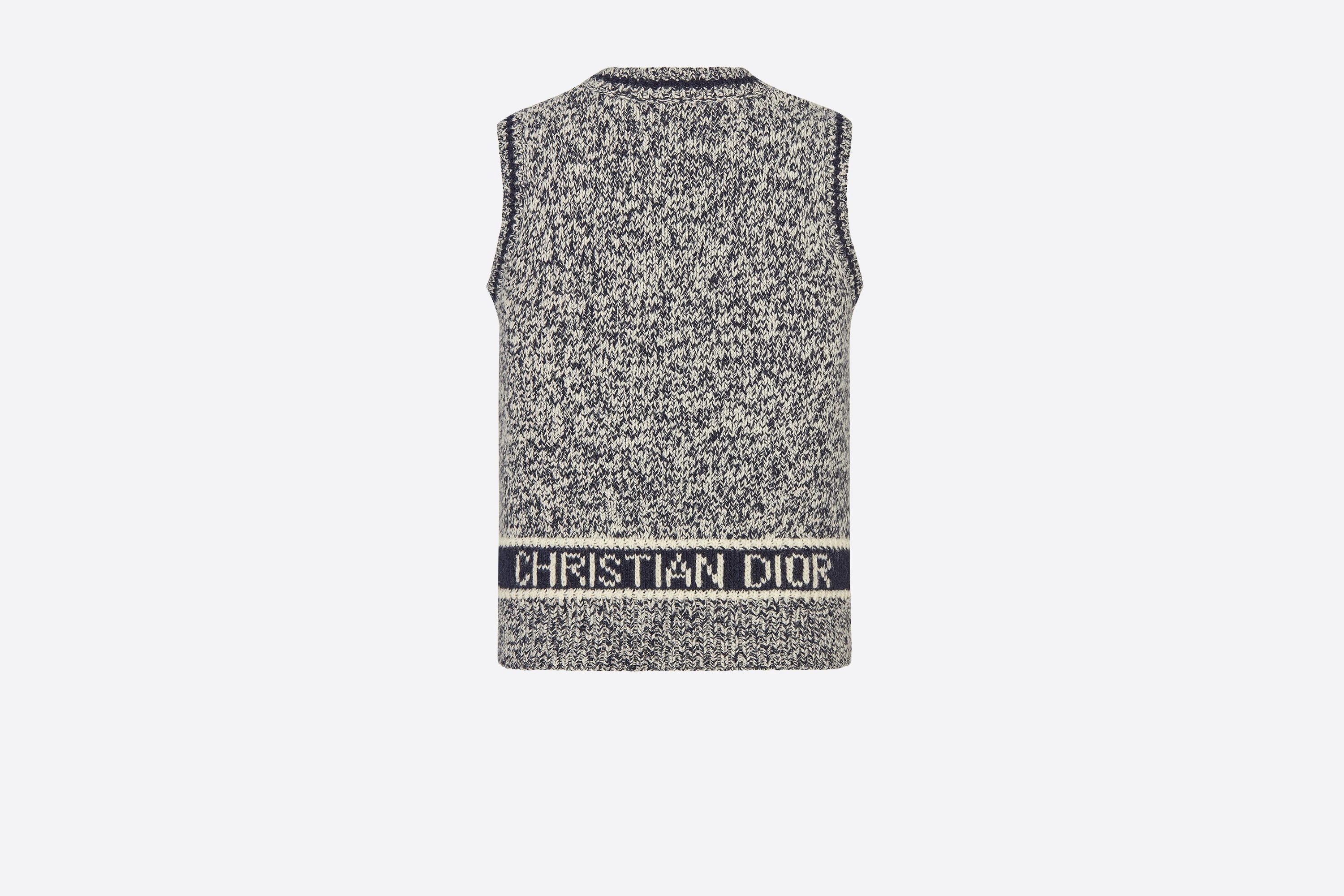 V-Neck Sleeveless Sweater - 2