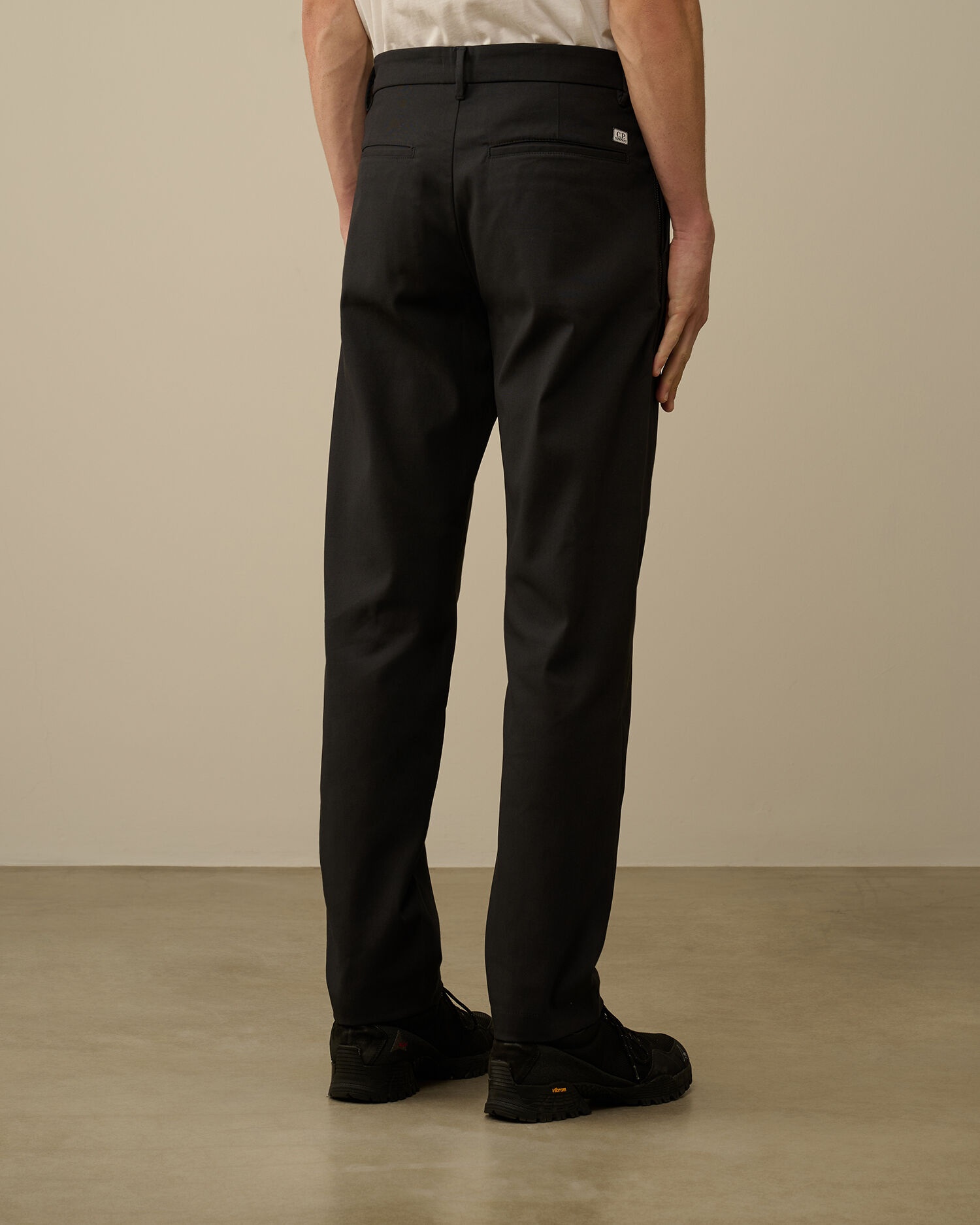 Superior Structure Stretch Loose Pants - 3