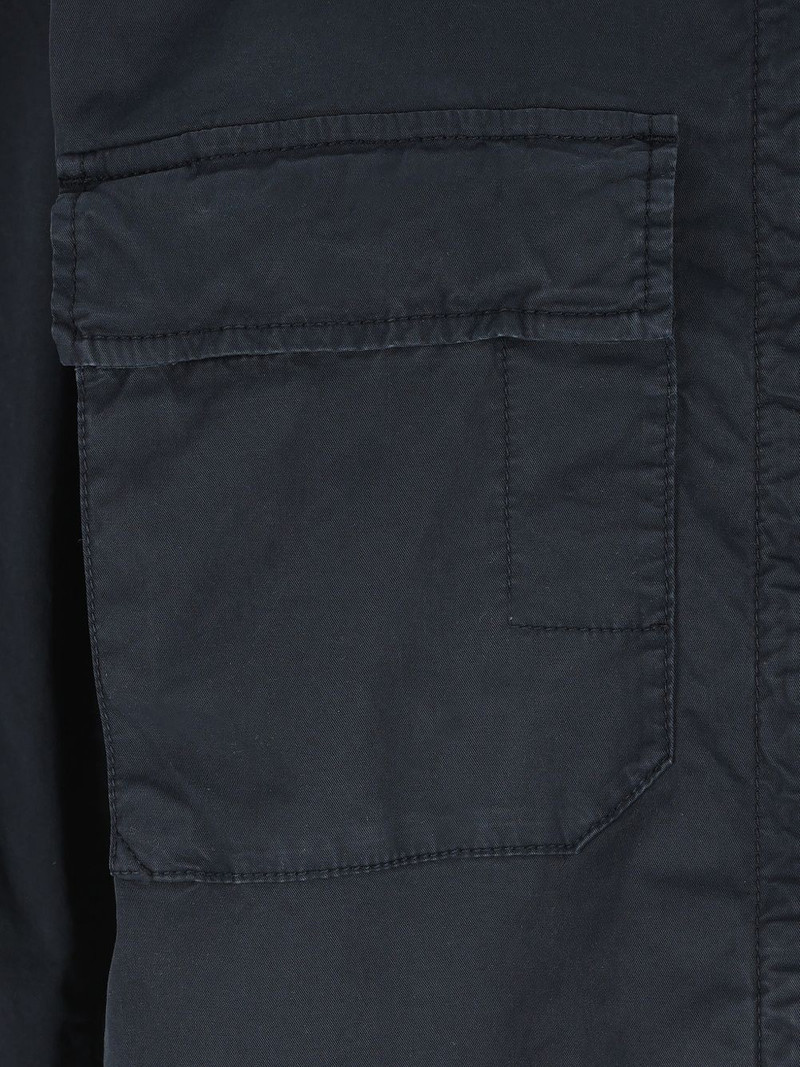 chest-pocket hooded jacket 3