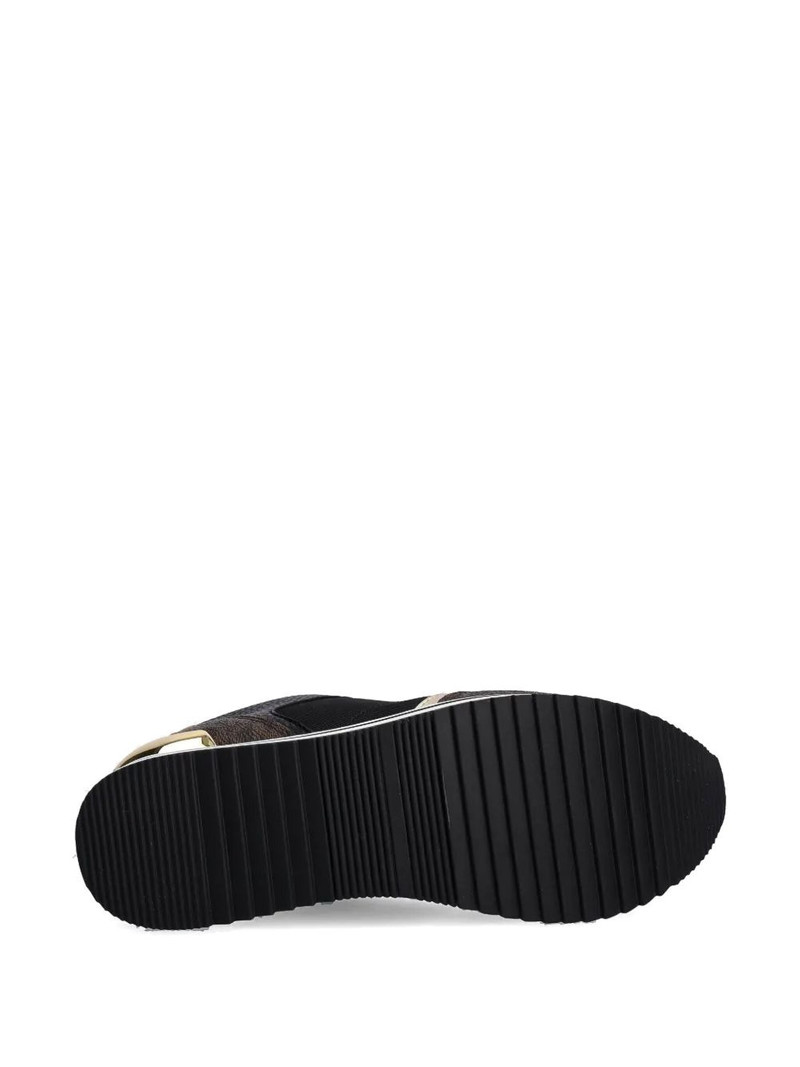 Raina sneakers 5