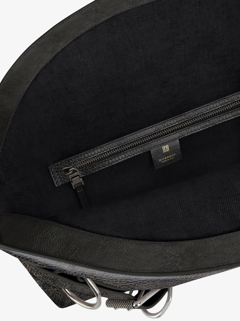 MEDIUM VOYOU BOYFRIEND BAG IN AGED LEATHER 5