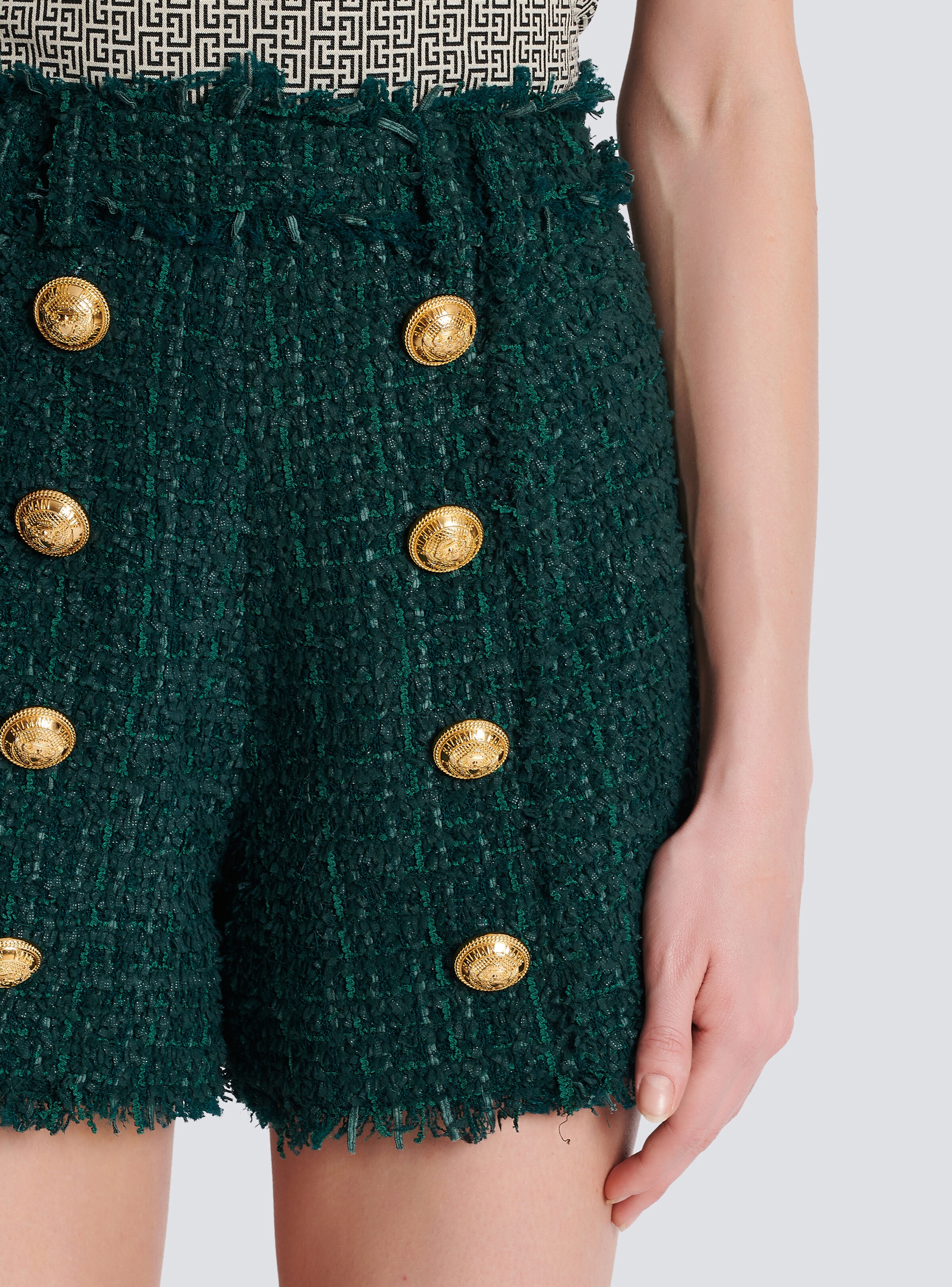 Tweed shorts with buttons - 6