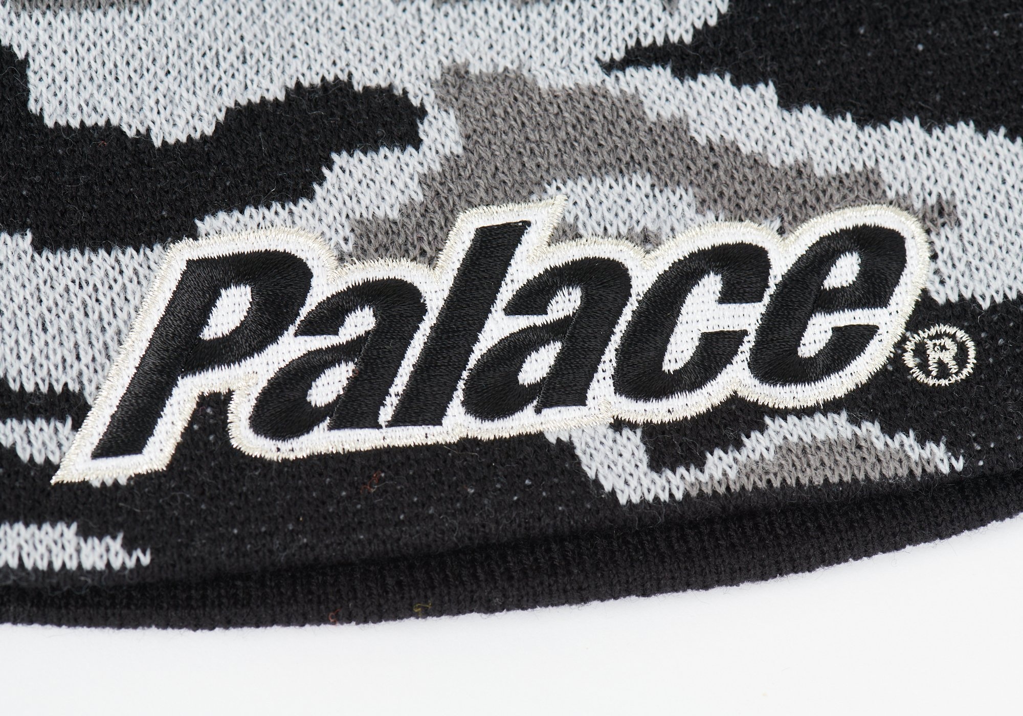 AMMO BEANIE BLACK CAMO - 2