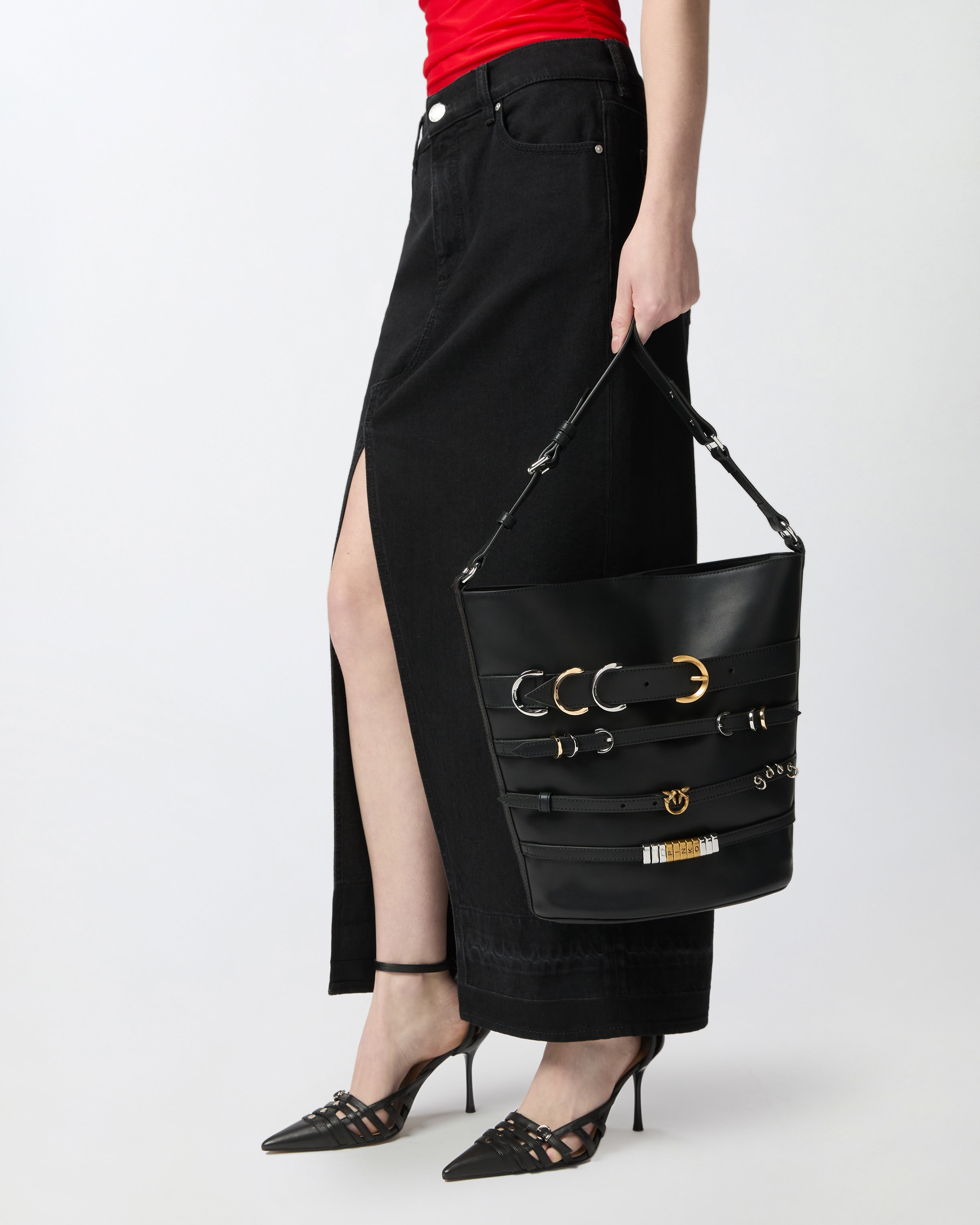 LARGE LEATHER BUCKET BAG WITH STRAPS - 5